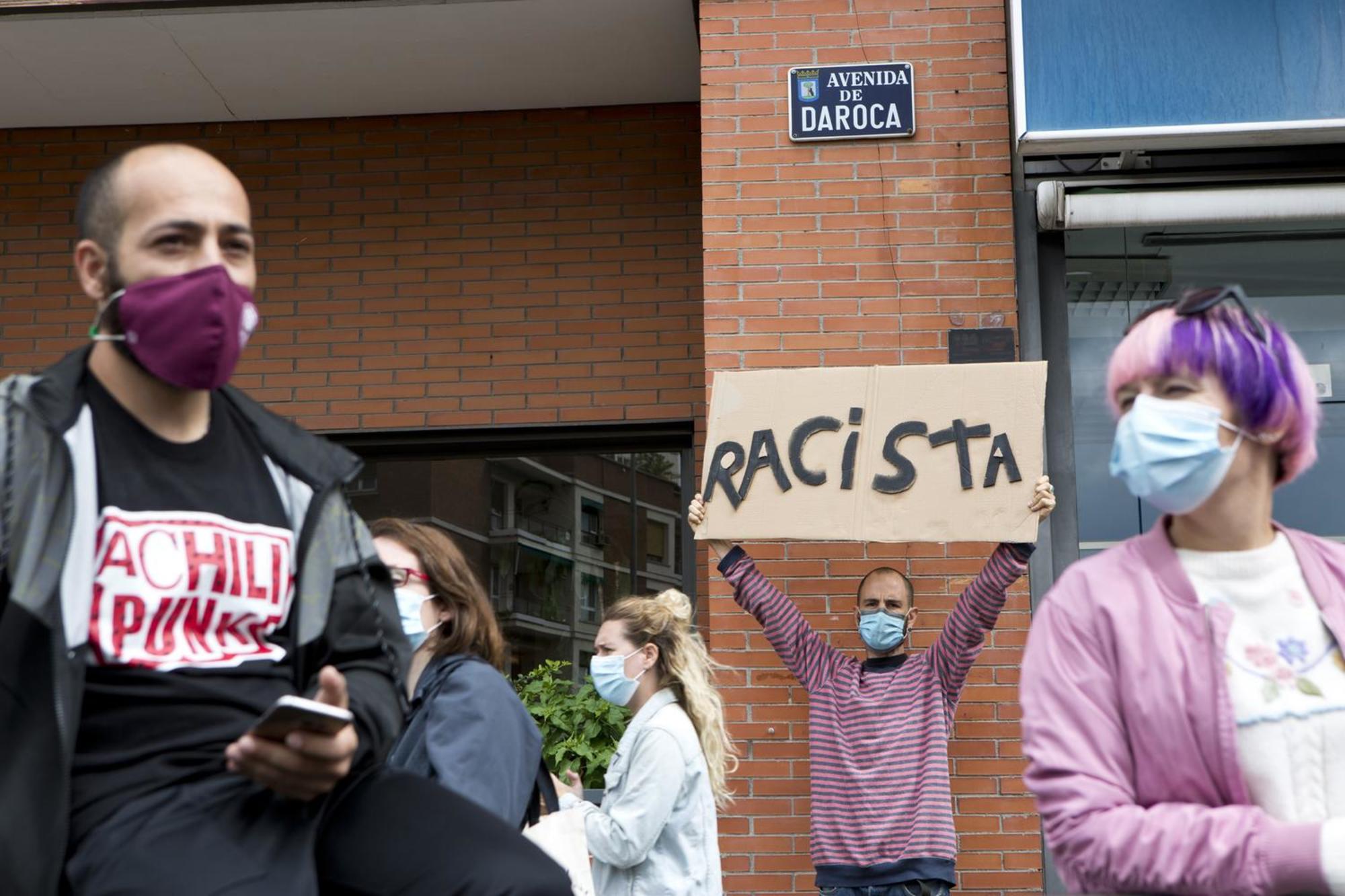 Concentraciones contra las políticas de la Comunidad de Madrid durante el covid - 3