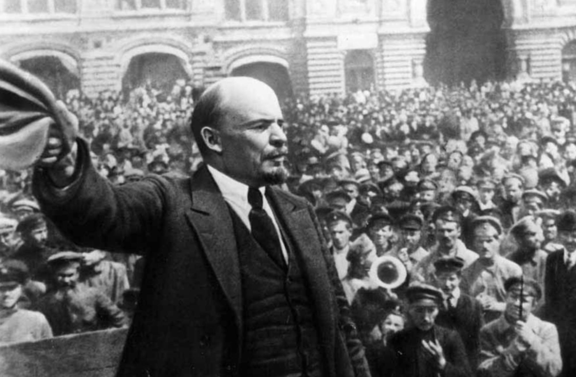 Lenin en Petrogrado durante la revolución rusa