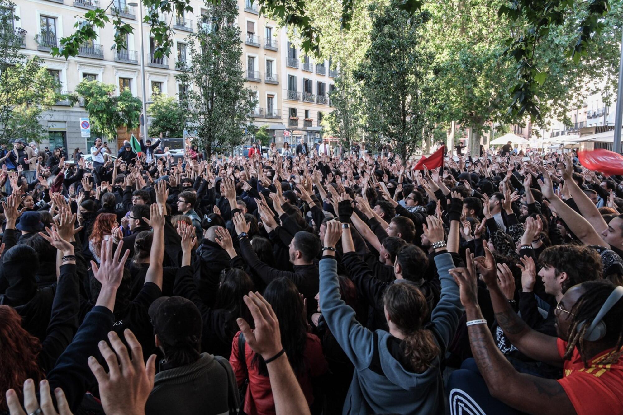 Concentración antifascista Lavapiés en protesta por manifestación de Falange - 3
