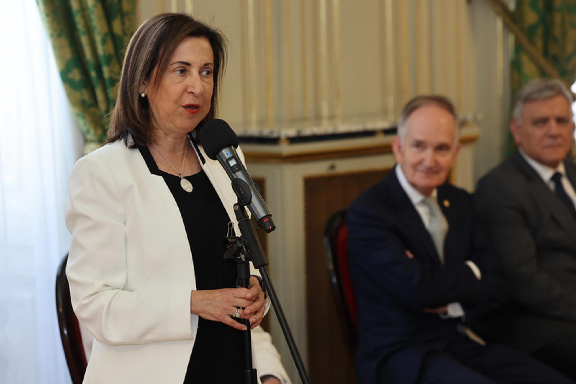Margarita Robles