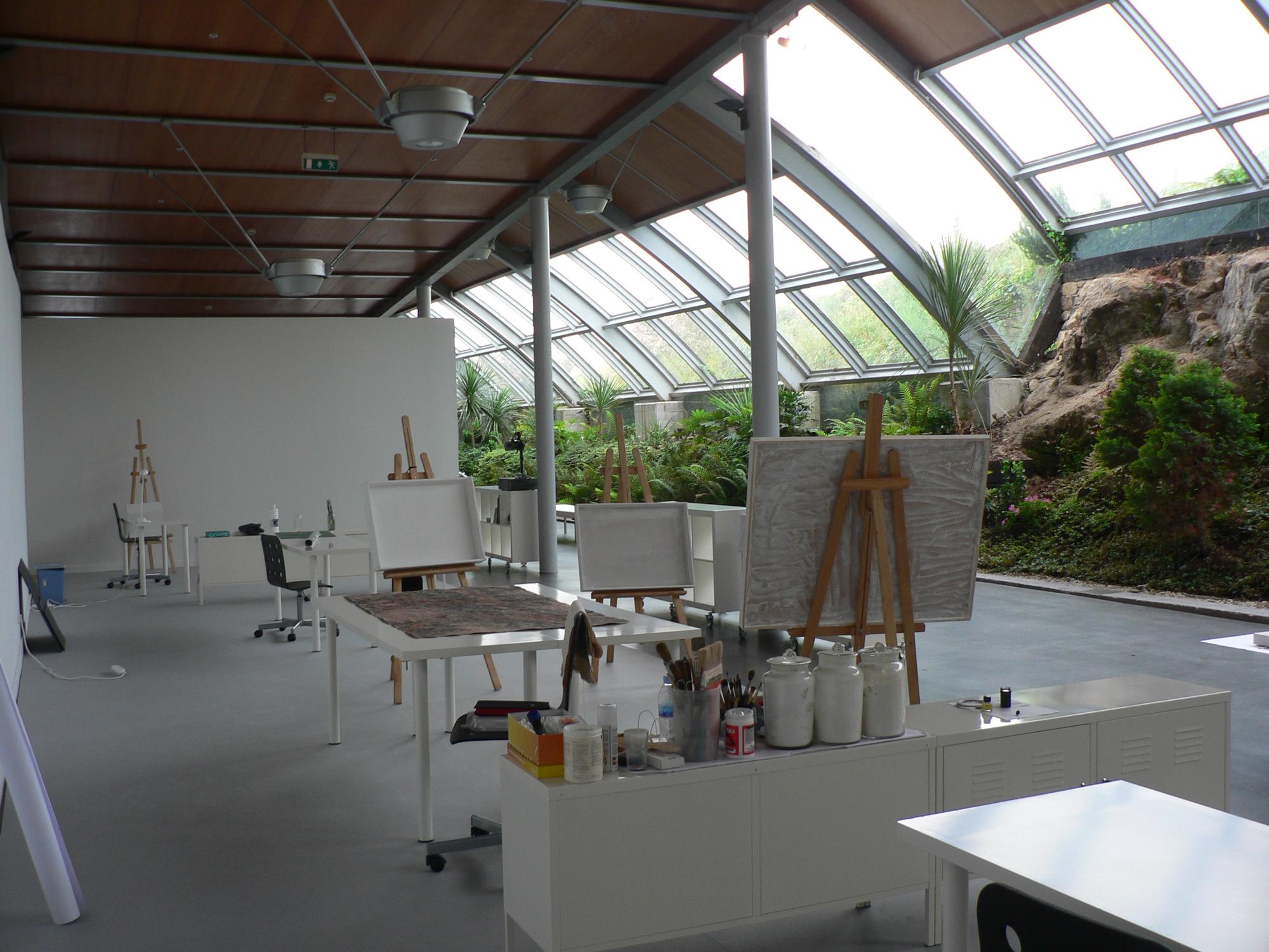 Trabajos en una residencia de jóvenes artistas del MAC de A Coruña