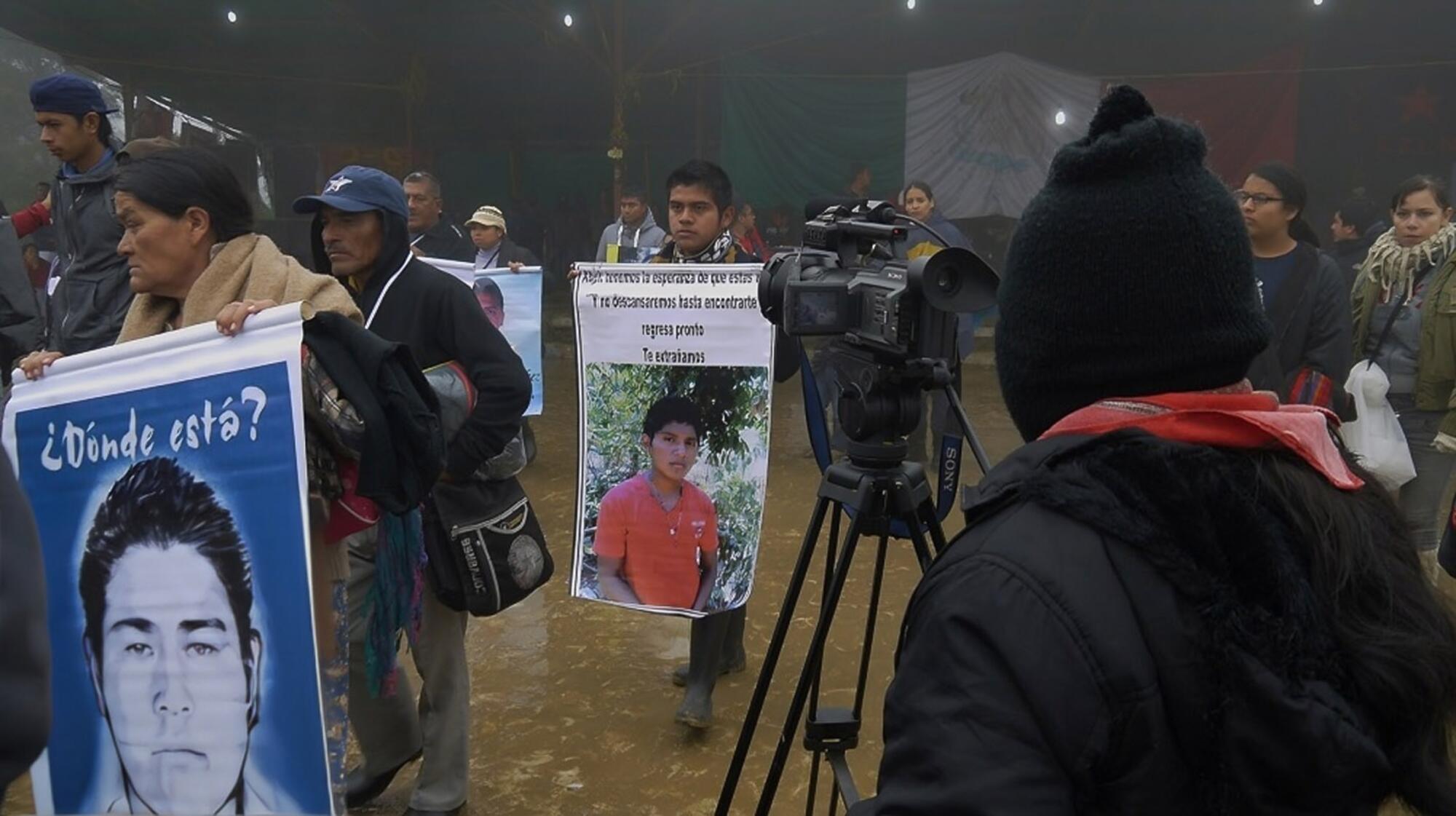 Caravana Ayotzinapa EZLN 2014