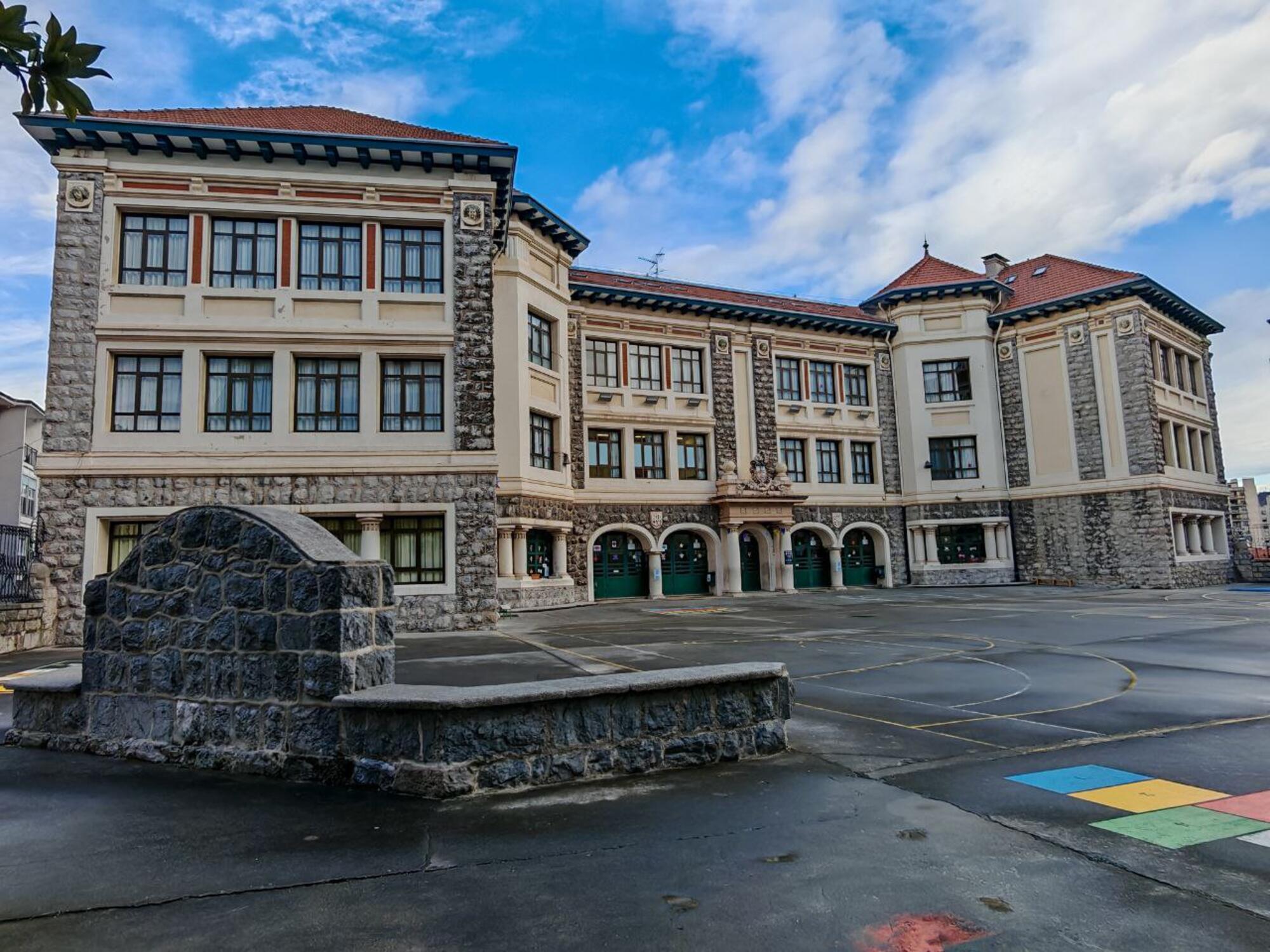 Escuela Tomás Camacho de Errekalde