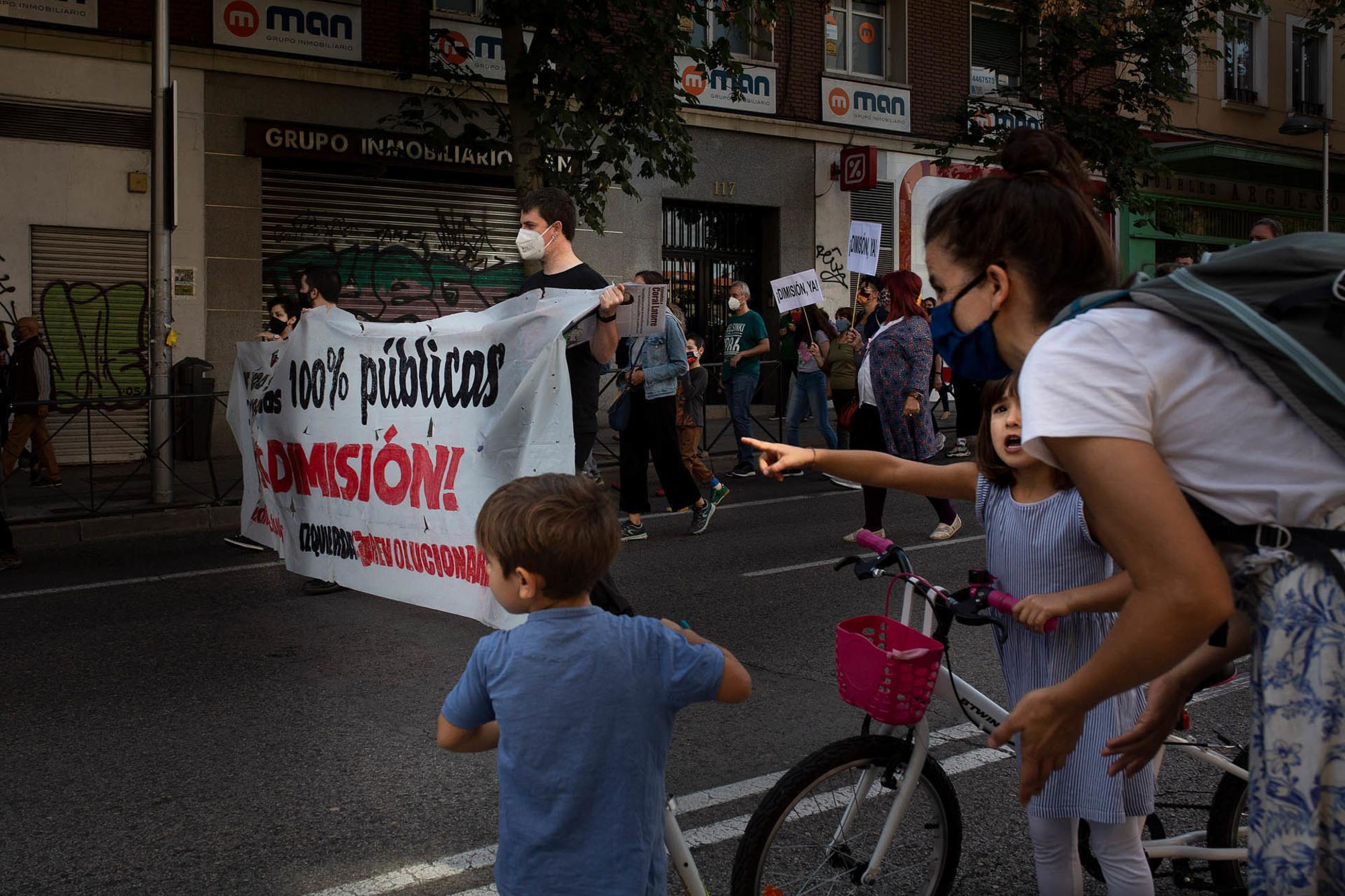 Manifestación contra la "segregación de clase" en Carabanchel, el domingo 27 de septiembre de 2020. - 11
