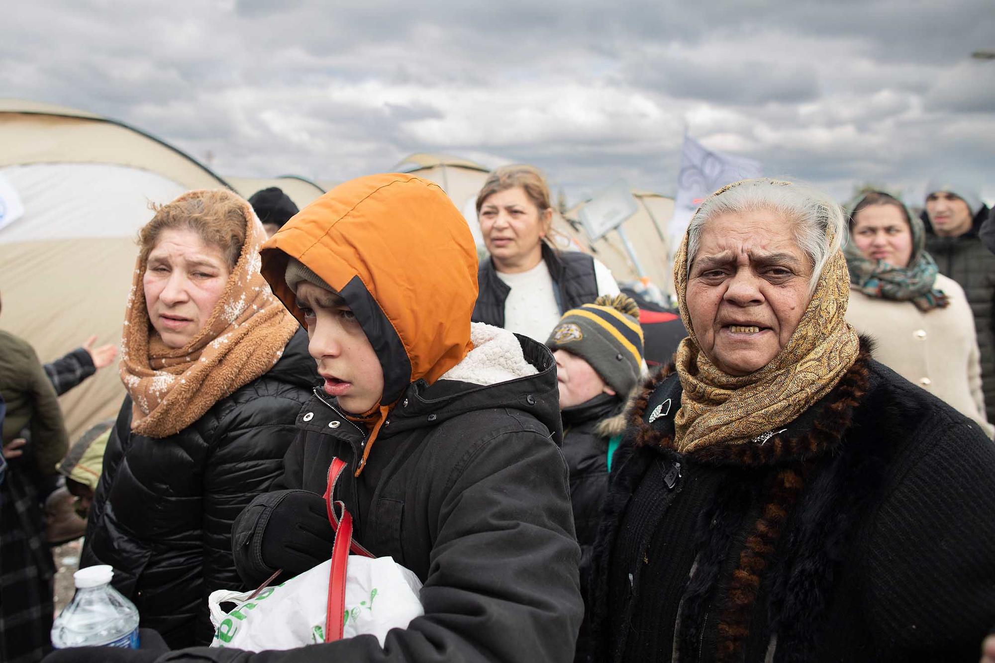 Ucranianos refugiados en Tesco - 11