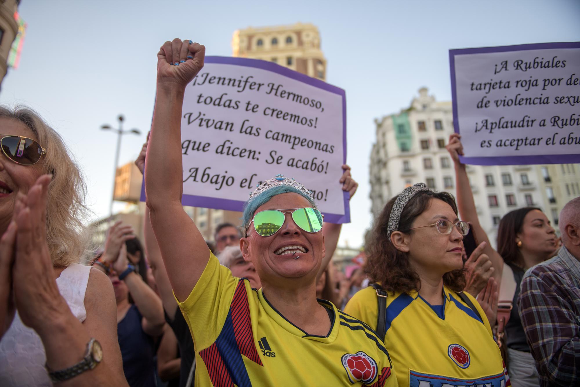 Concentración Callao Campeonas - 12