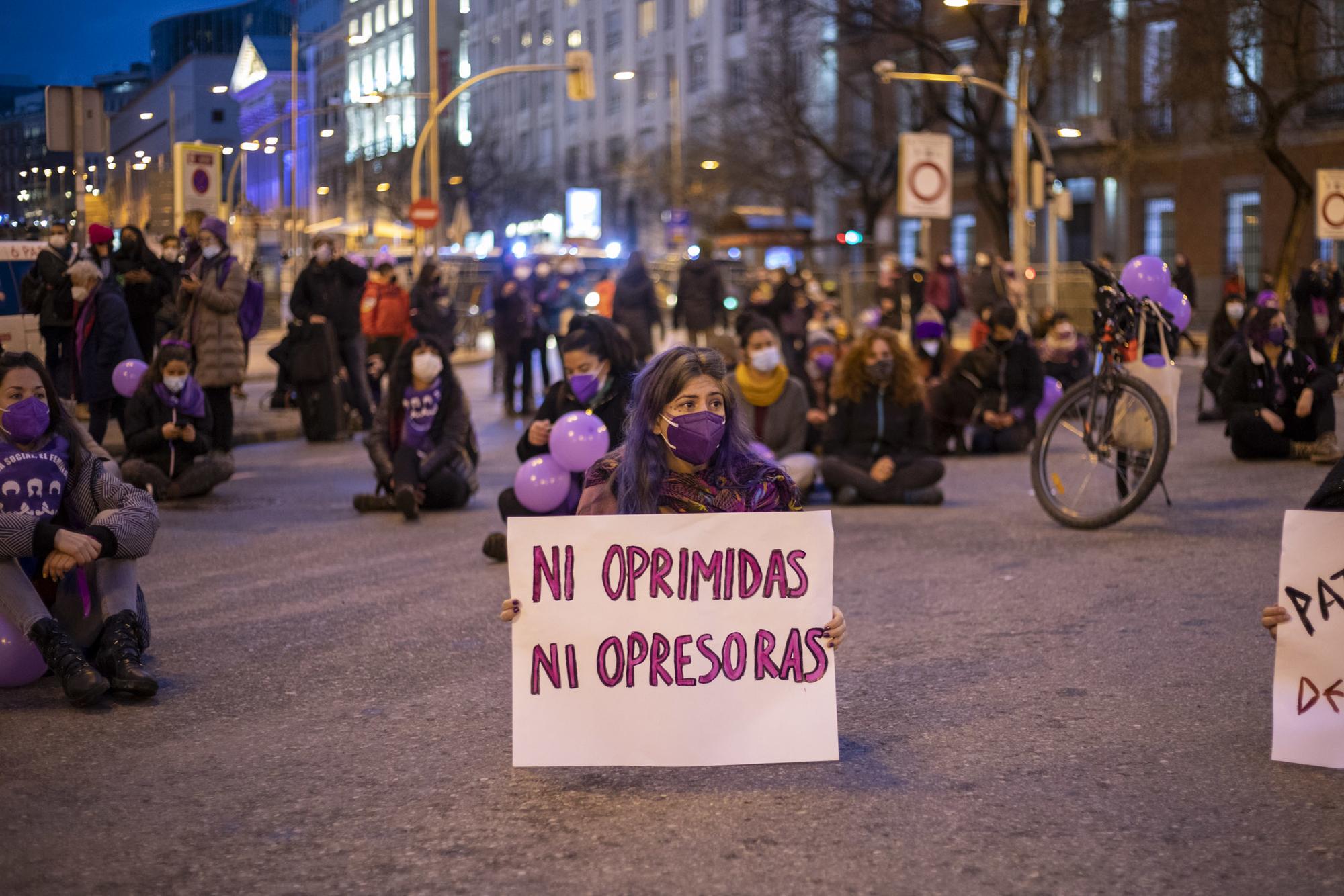 Madrid varios 8M - 12