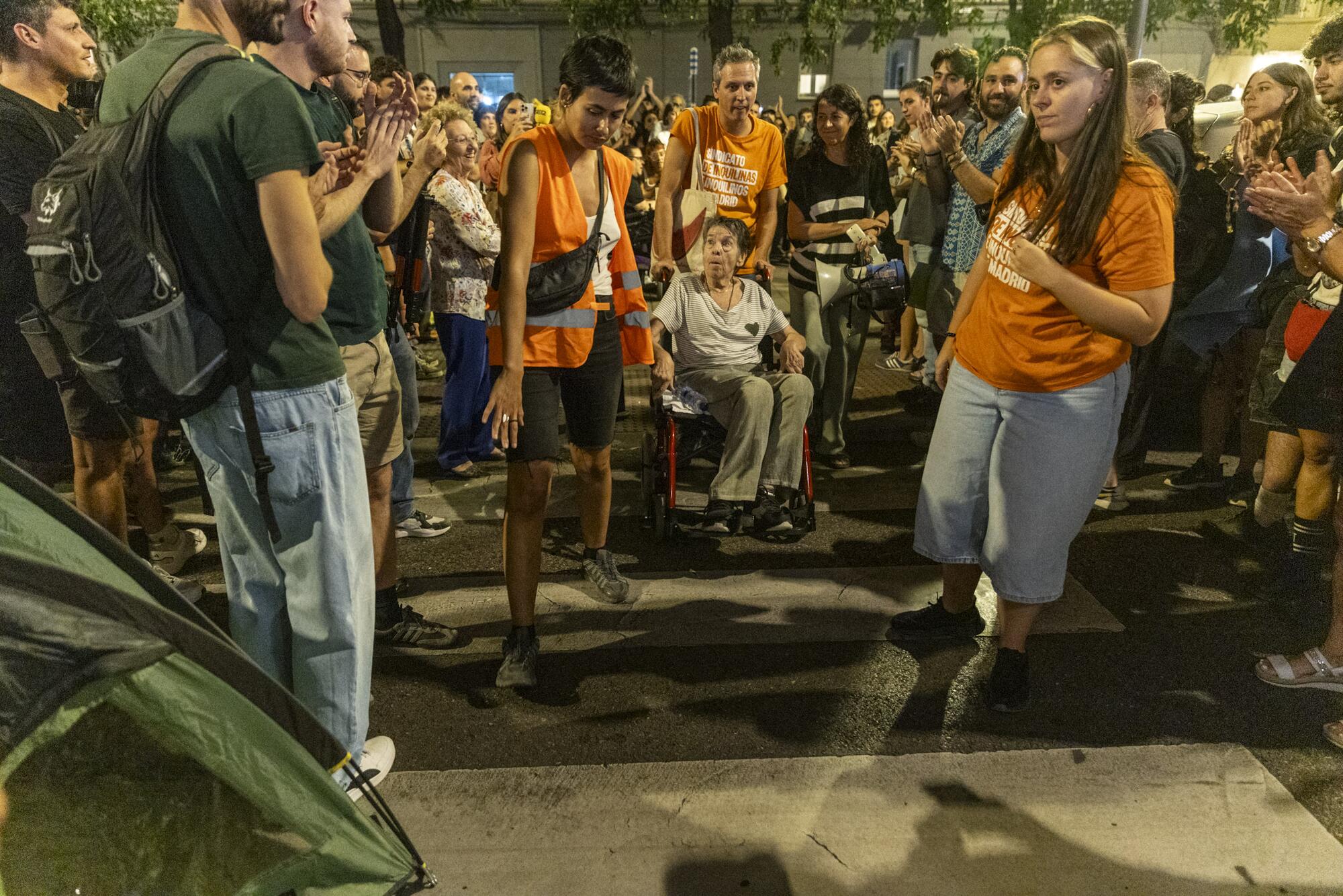 Acampada desahucio Marii Carmen 22-09-26 - 14