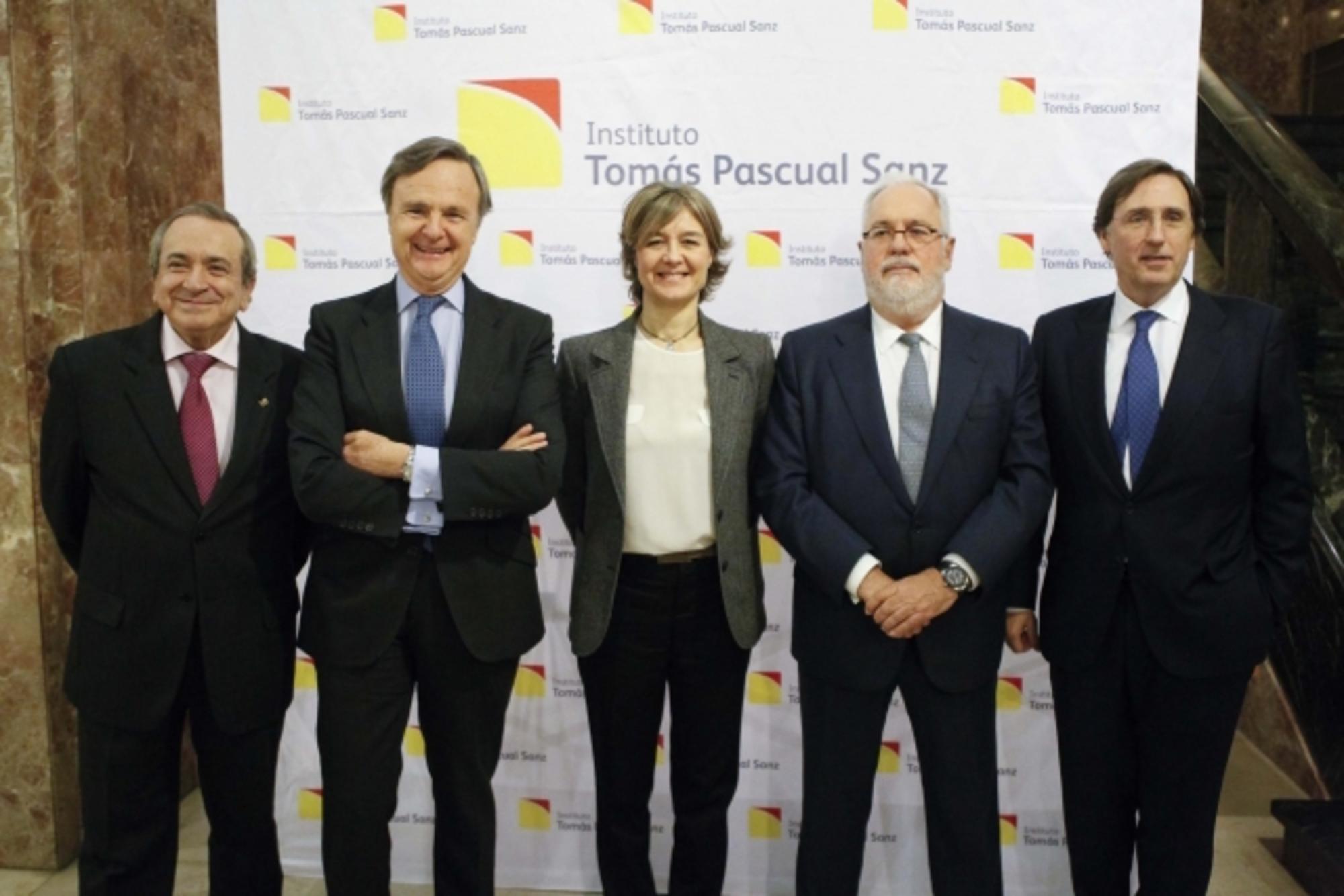 Isabel García Tejerina, ministra de MAPAMA en Instituto Tomás Pascual Sanz