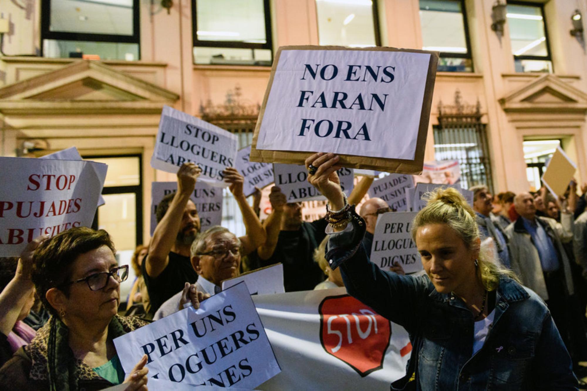 protesta azora Badalona 