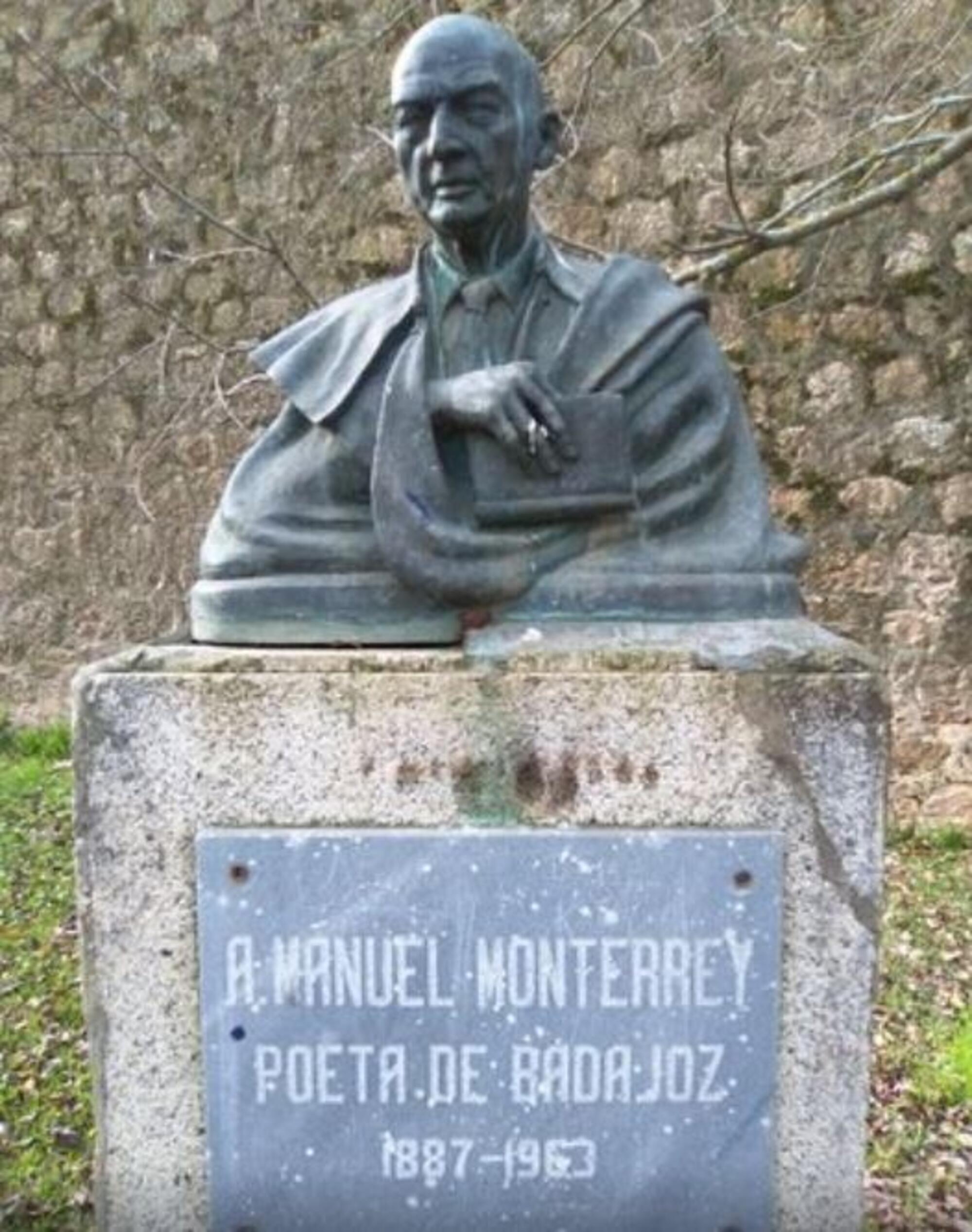 Busto de Manuel Monterrey 
