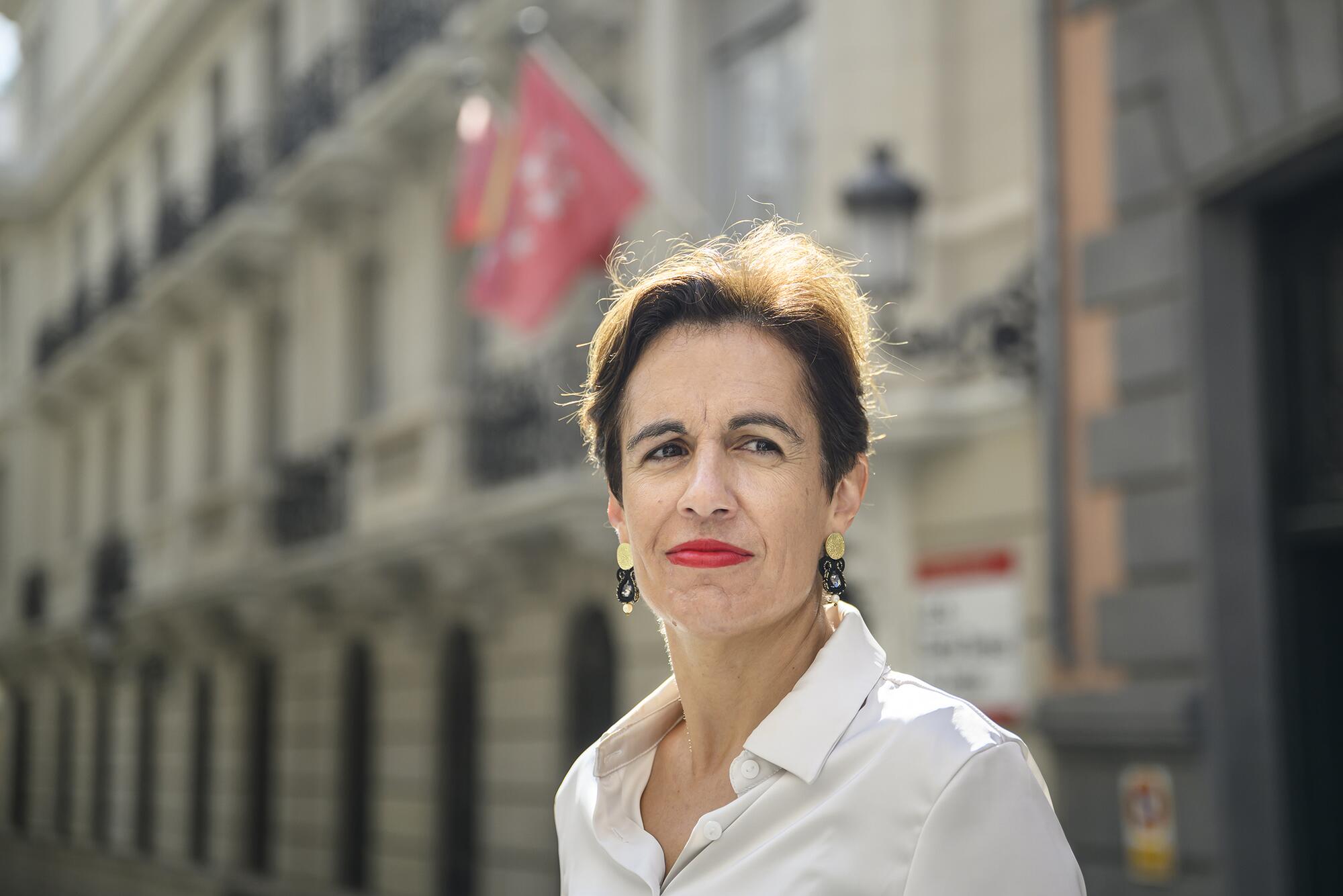 Katixa Agirre - servicio interior