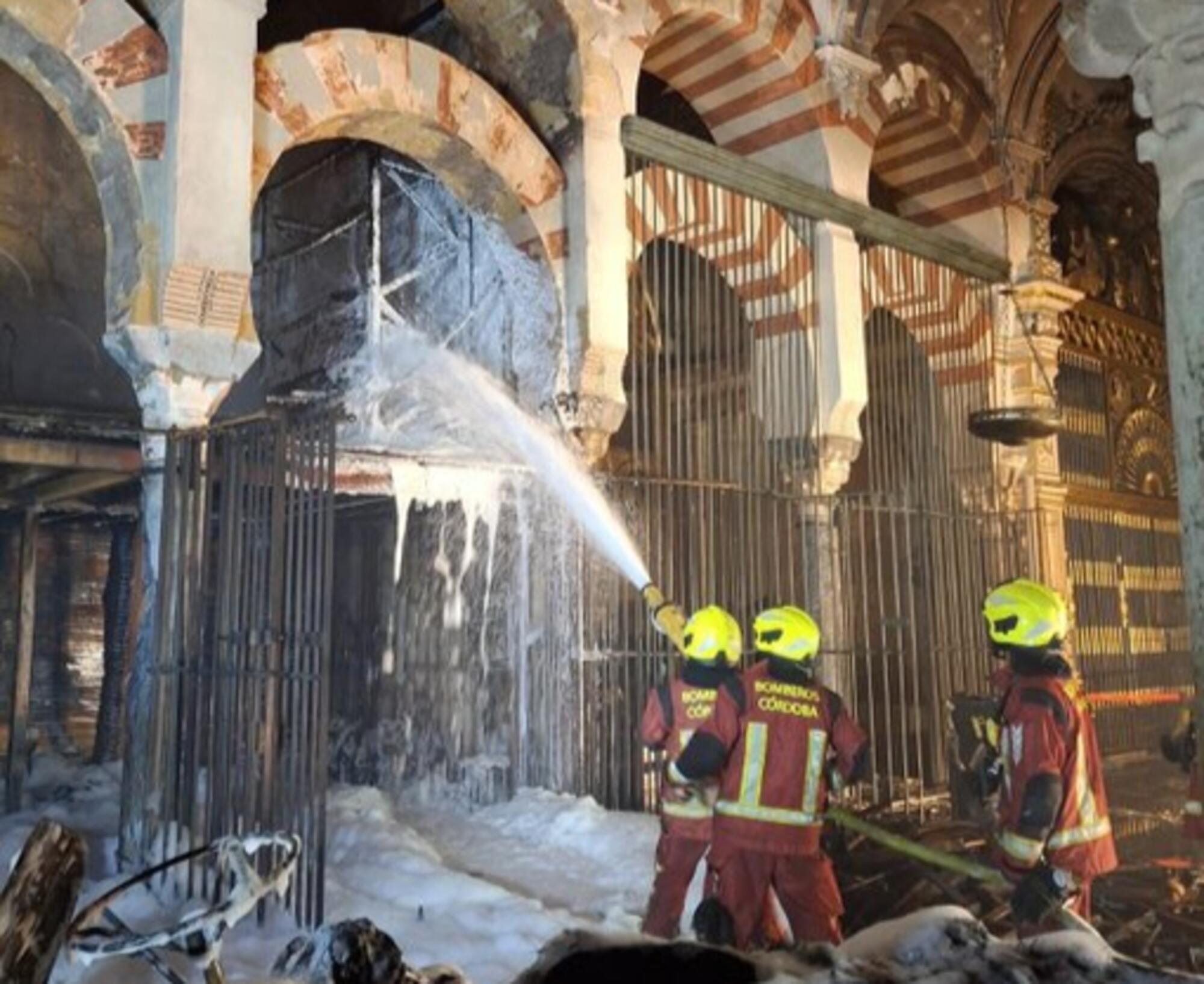 Incendio Mezquita