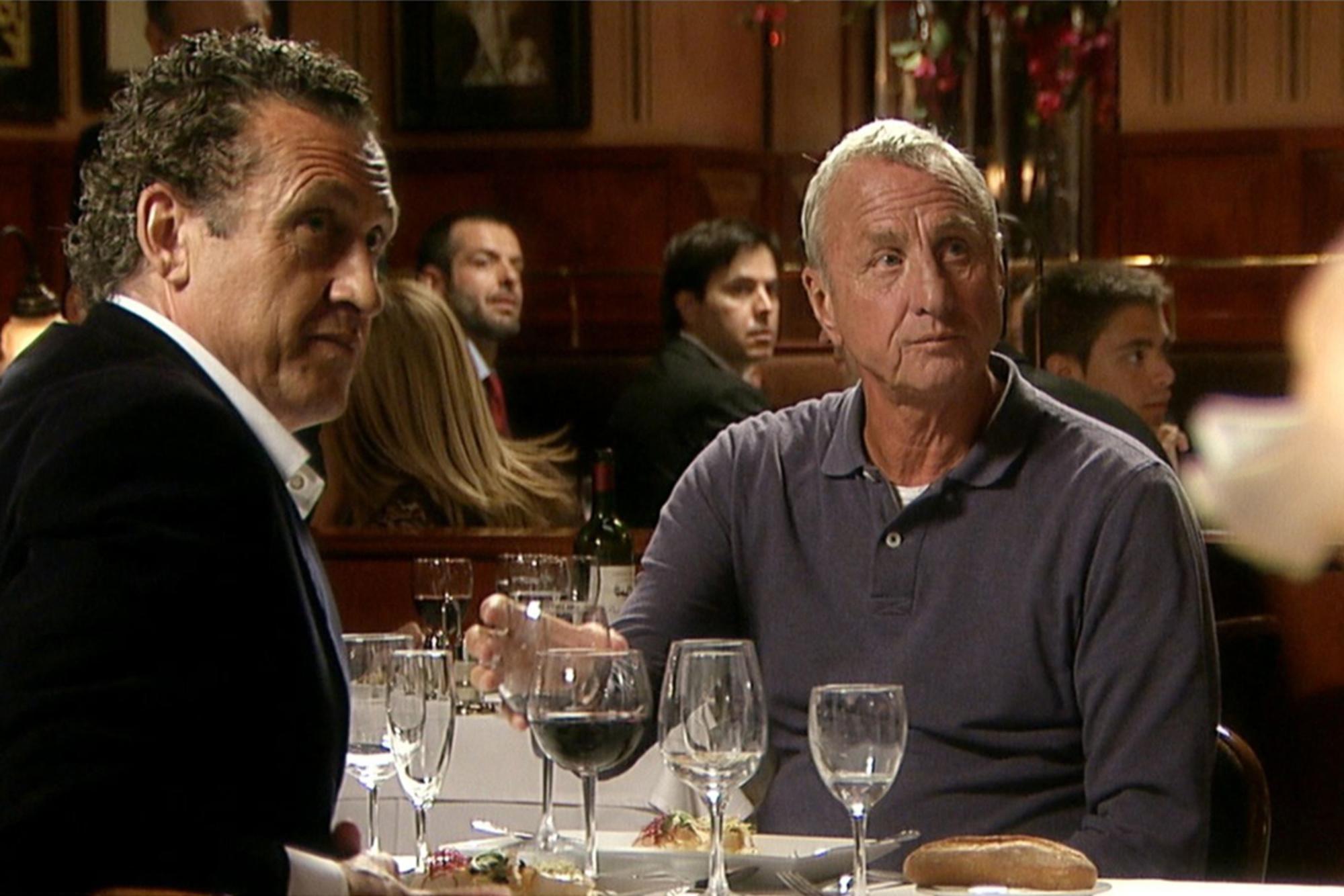 Valdano y Cruyff, en el documental 'Messi' (2014)