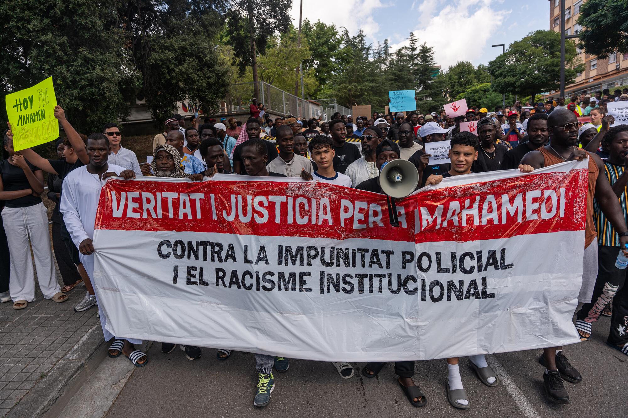 Manifestación Montornés por muerte de Mahamedi  - 2