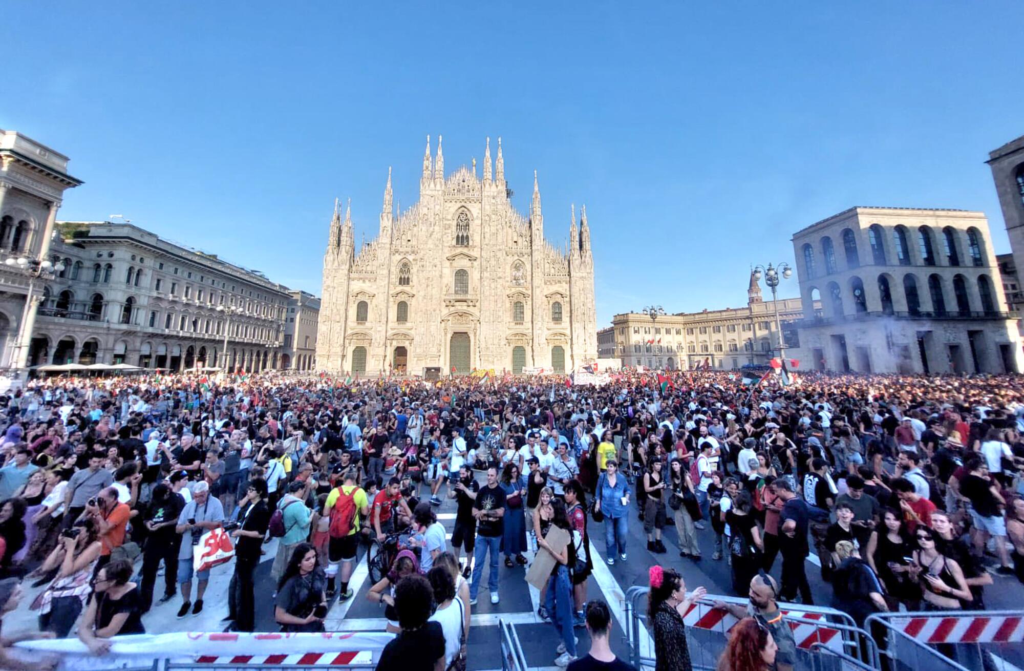 Manifestación para protestar por el desalojo del Leoncavallo el 6 de septiembre de 2025.
