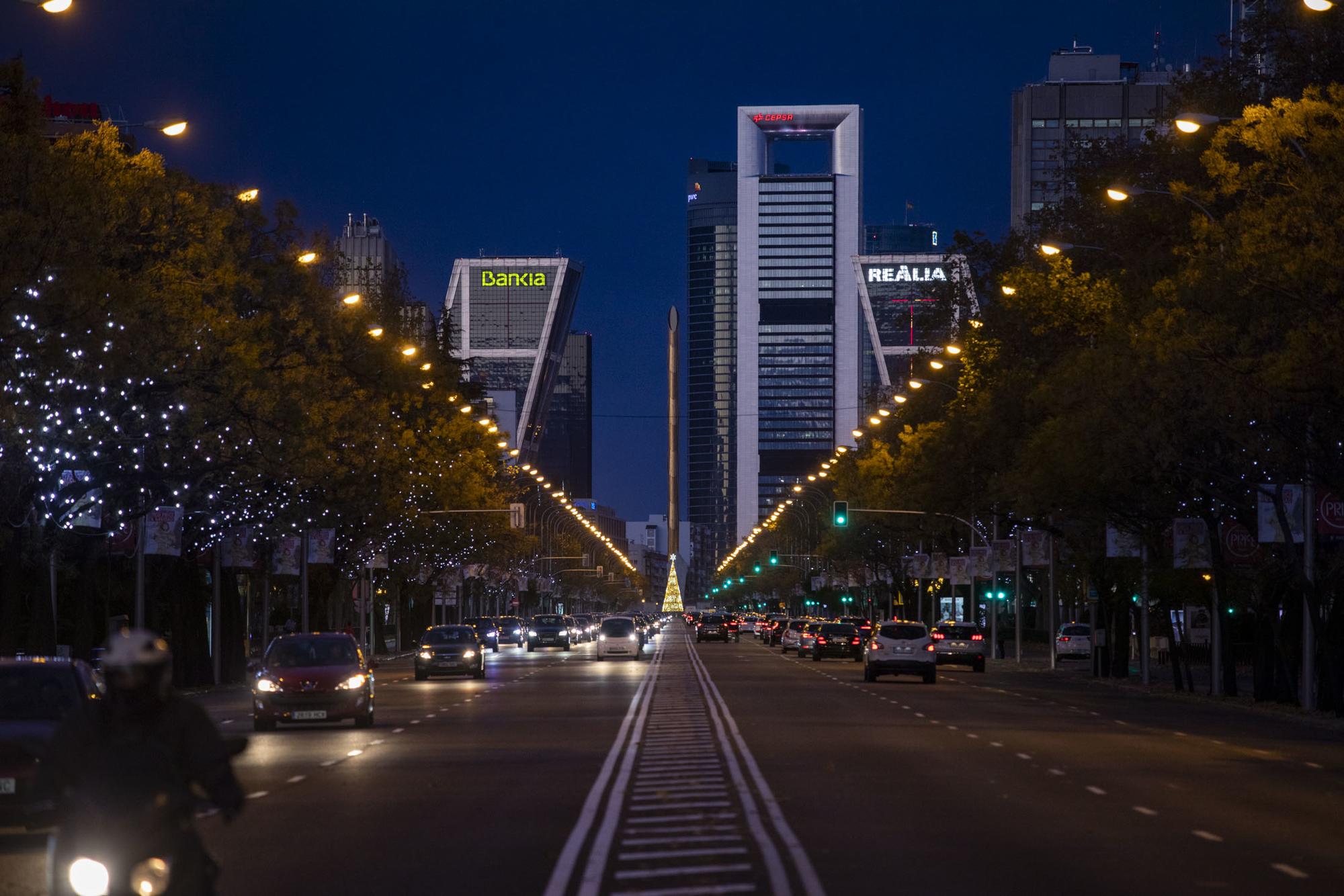 Paseo Castellana Torres Navidad