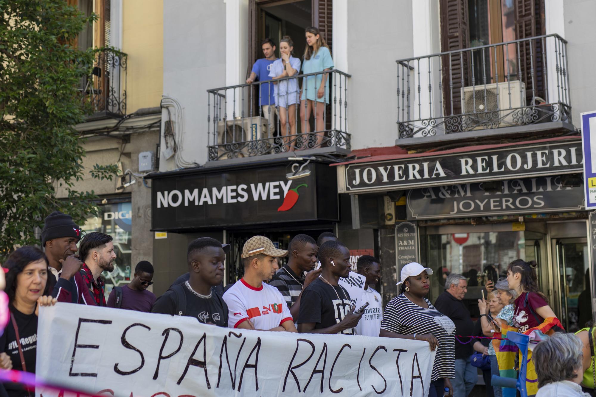 Galería 1 de Mayo  - 11