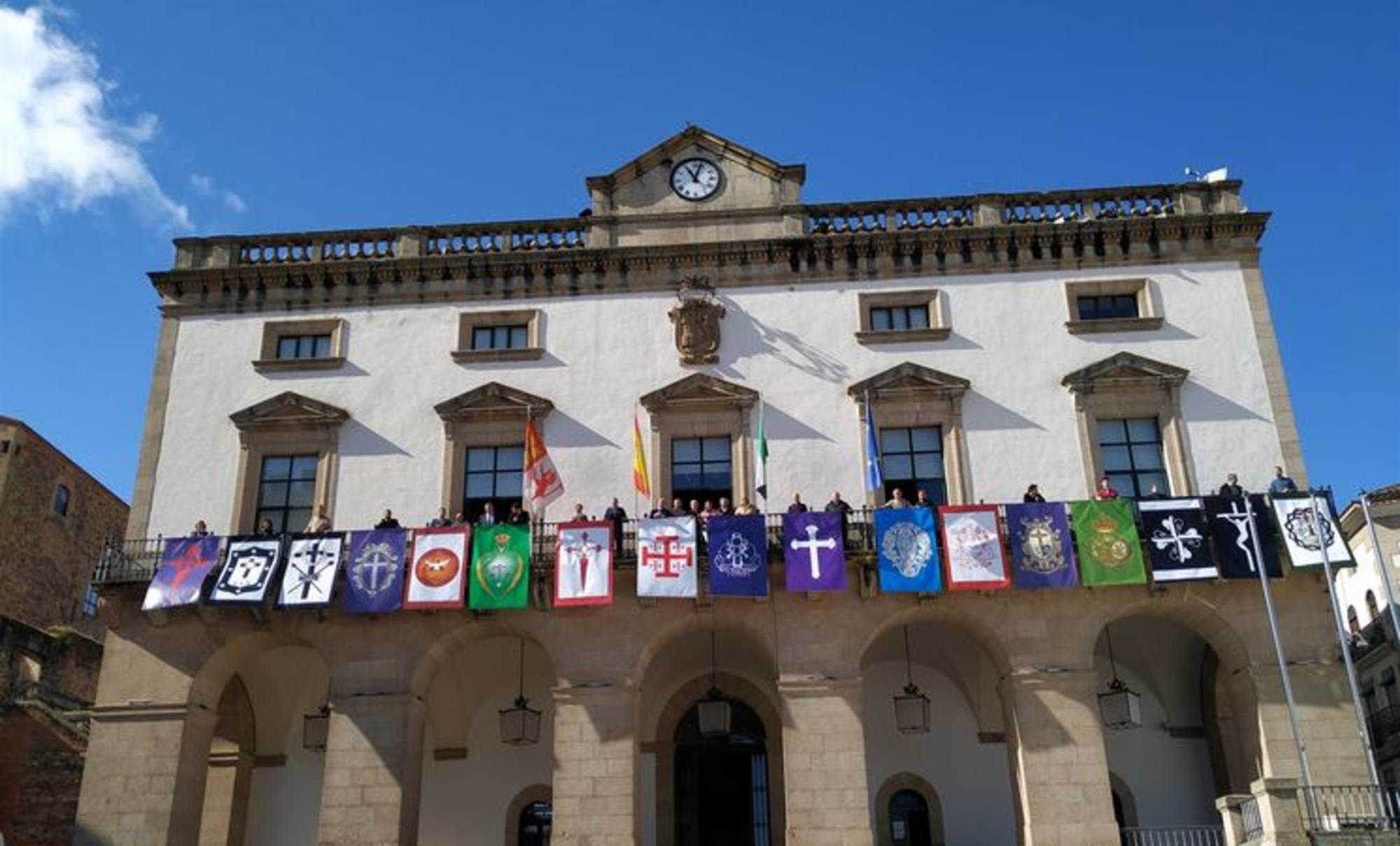 Fachada ayuntamiento de Cáceres Semana Santa