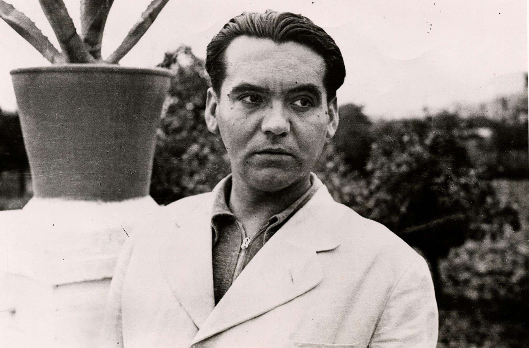 Lorca en la huerta de San Vicente