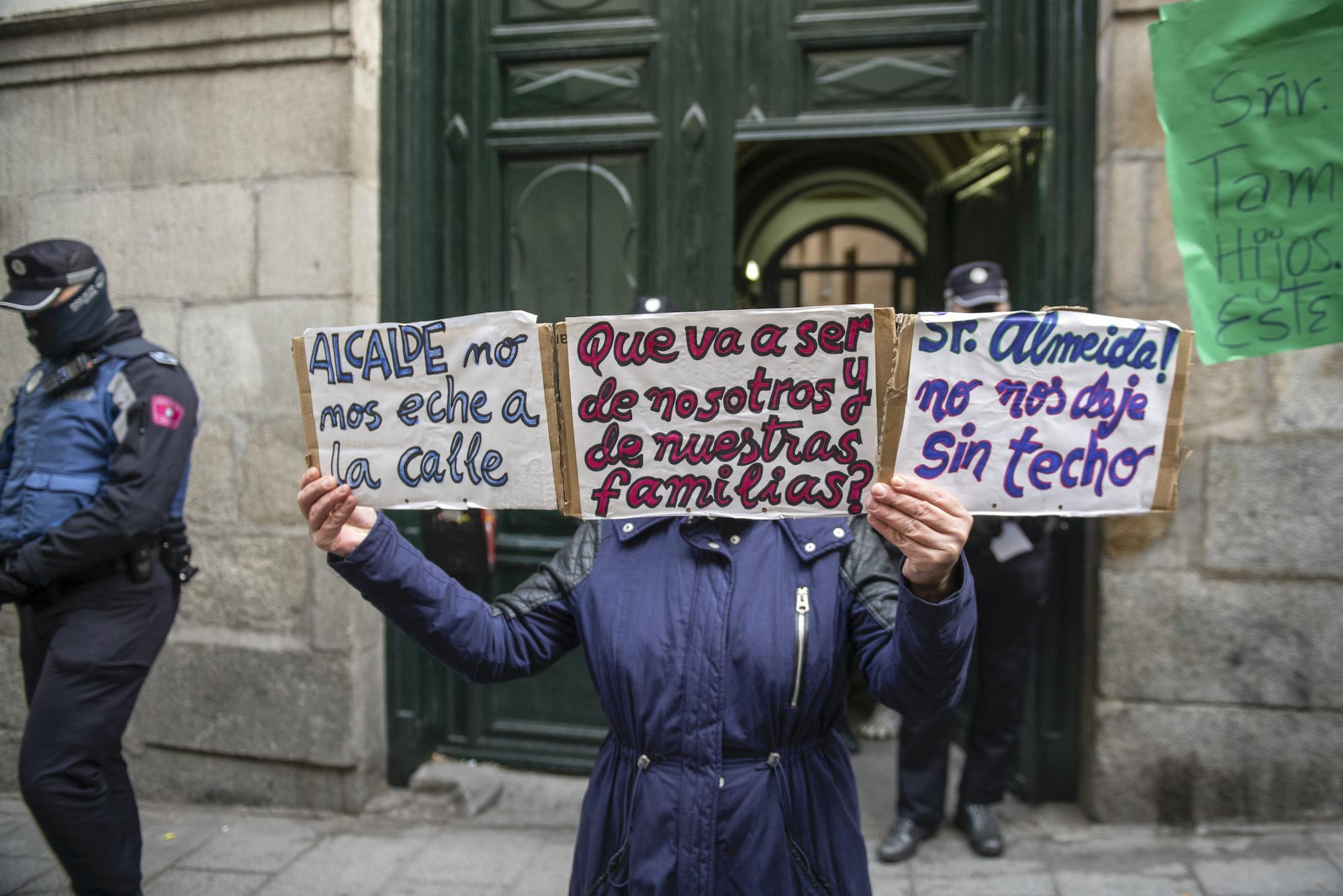 Parado el desalojo de un edificio en Malasaña, el antiguo Palacio de la Infanta Carlota - 4