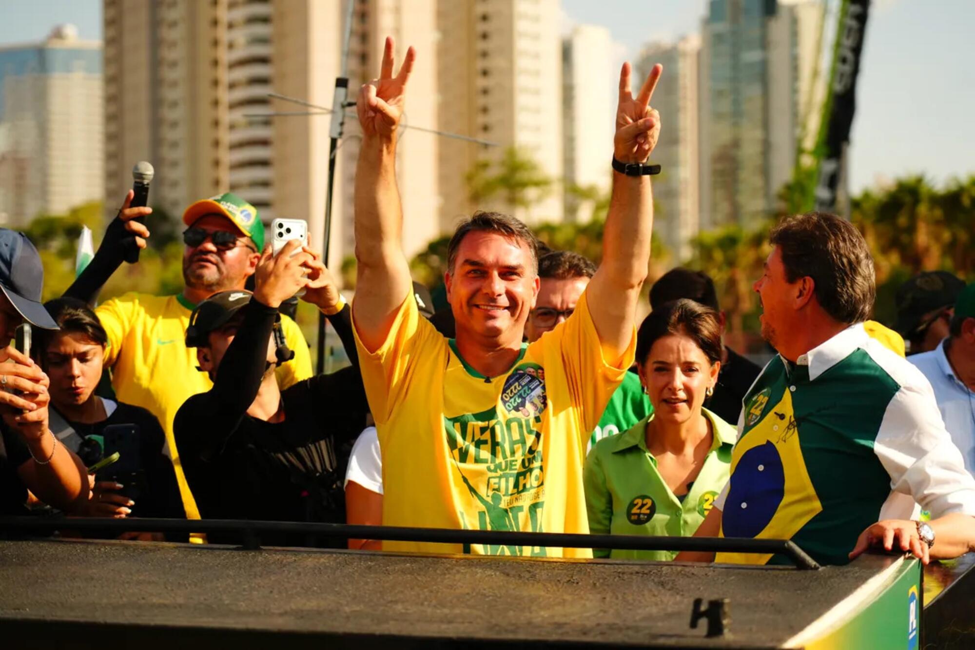 Flavio Bolsonaro cierre