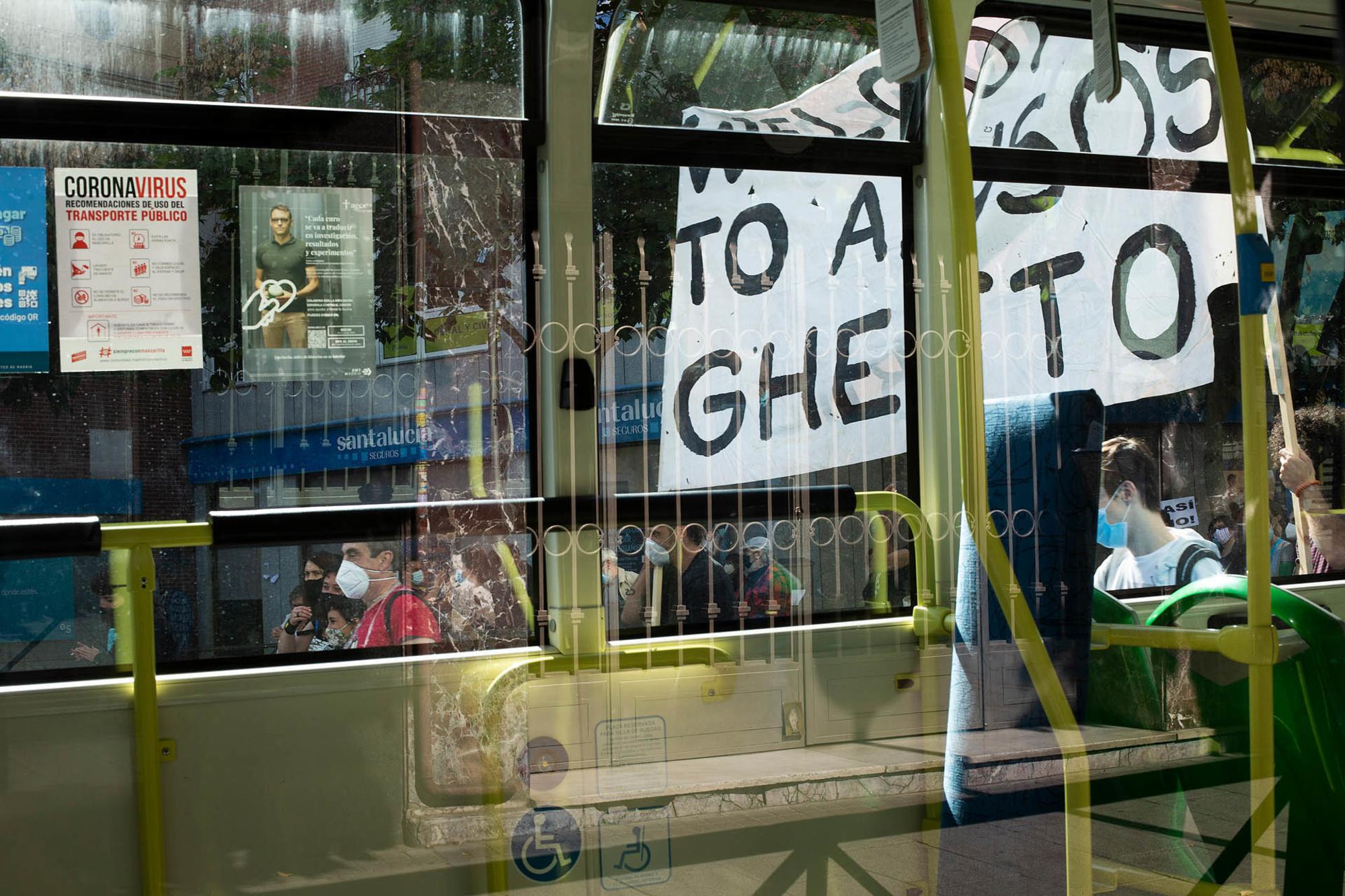 Manifestación contra la "segregación de clase" en Carabanchel, el domingo 27 de septiembre de 2020. - 8