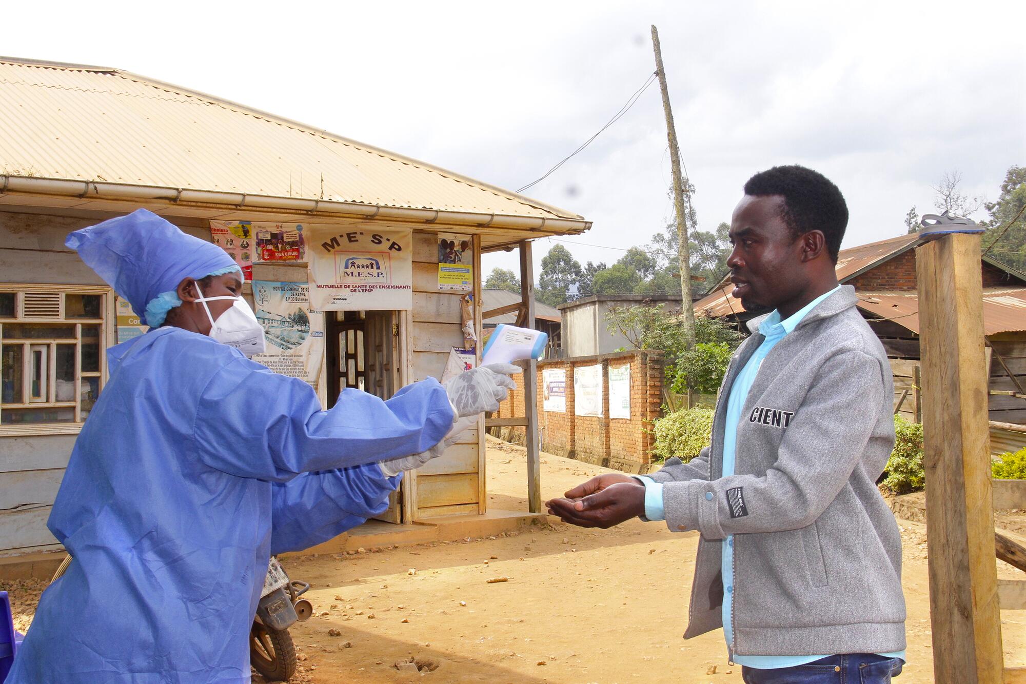 Controles sanitarios en Butembo, Kivu Norte.