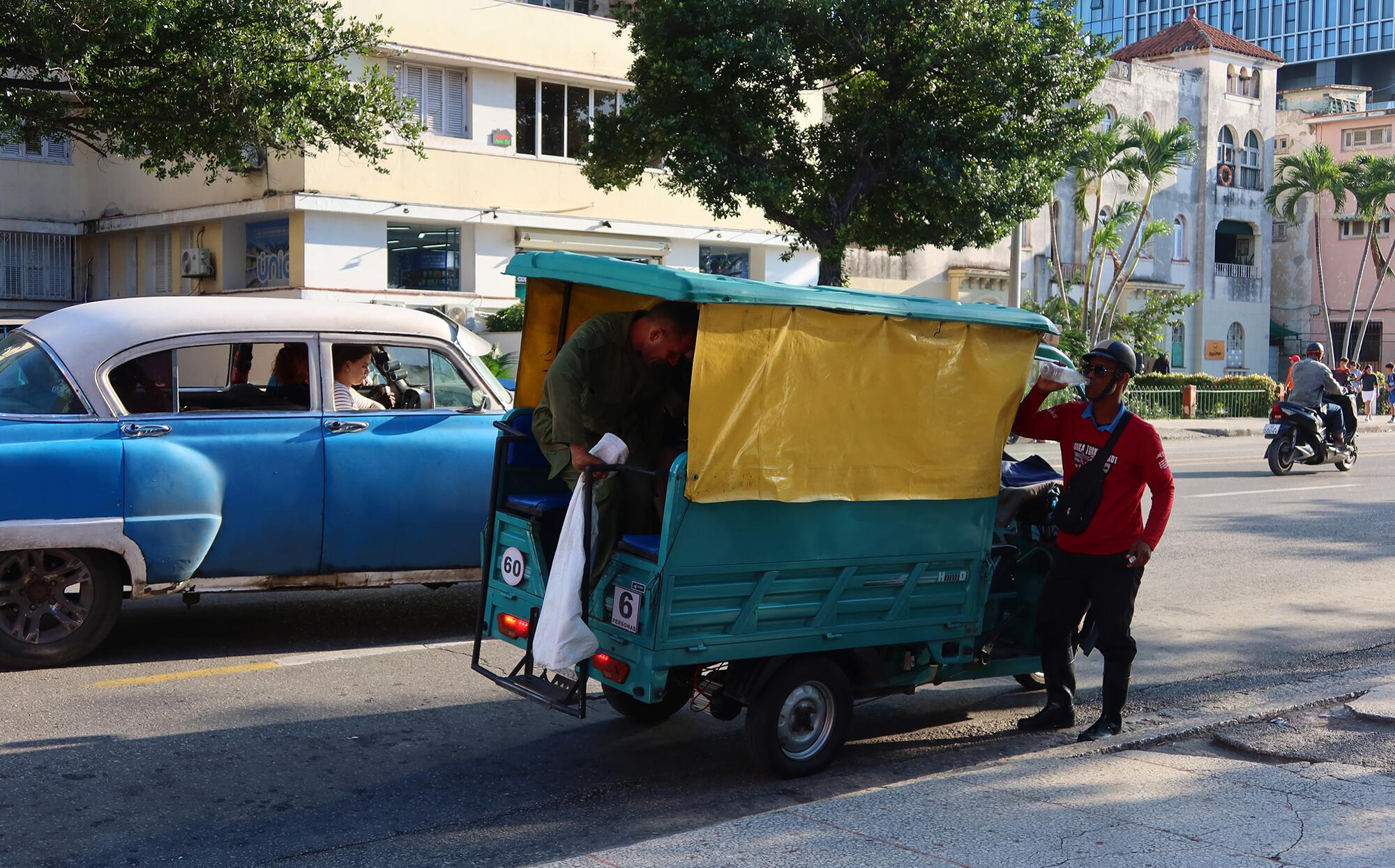 En estos días, solo hay transporte privado para desplazarse. La Habana. 