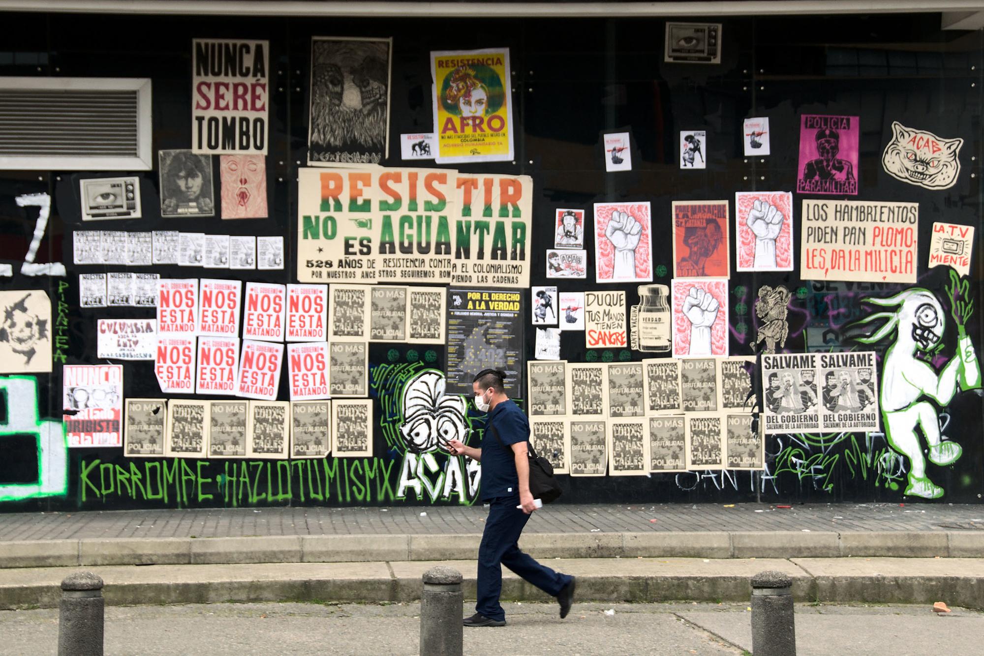 Bogota Muro Protestas