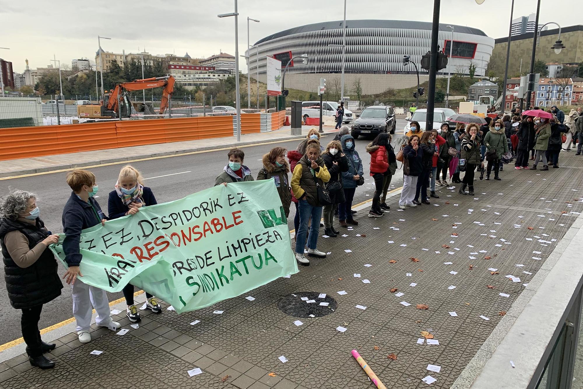 Huelga limpiadoras IMQ Bilbao 1