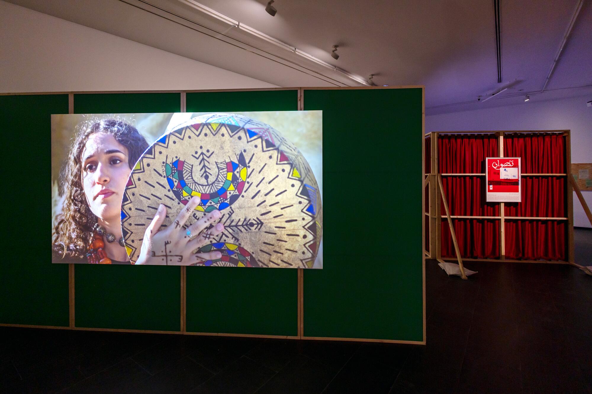 La exposición sobre Tetuán de Adrian Schindler en el Museo Centro de Arte 2 de Mayo