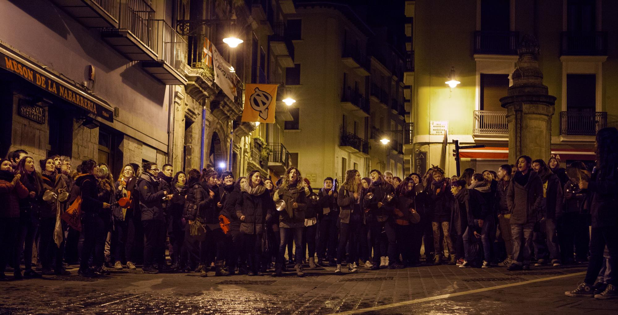 Cacerolada Pamplona huelga