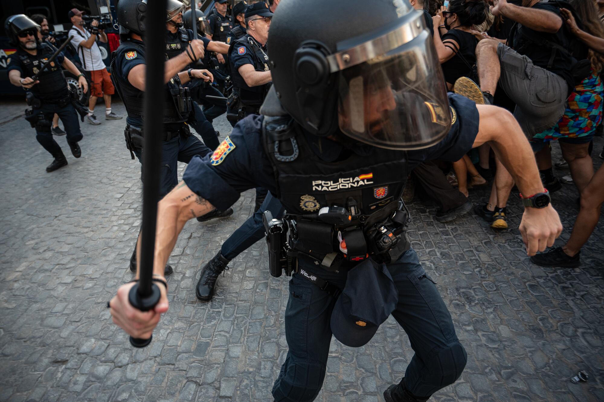 Policía Manifestación Antifascista Sevilla