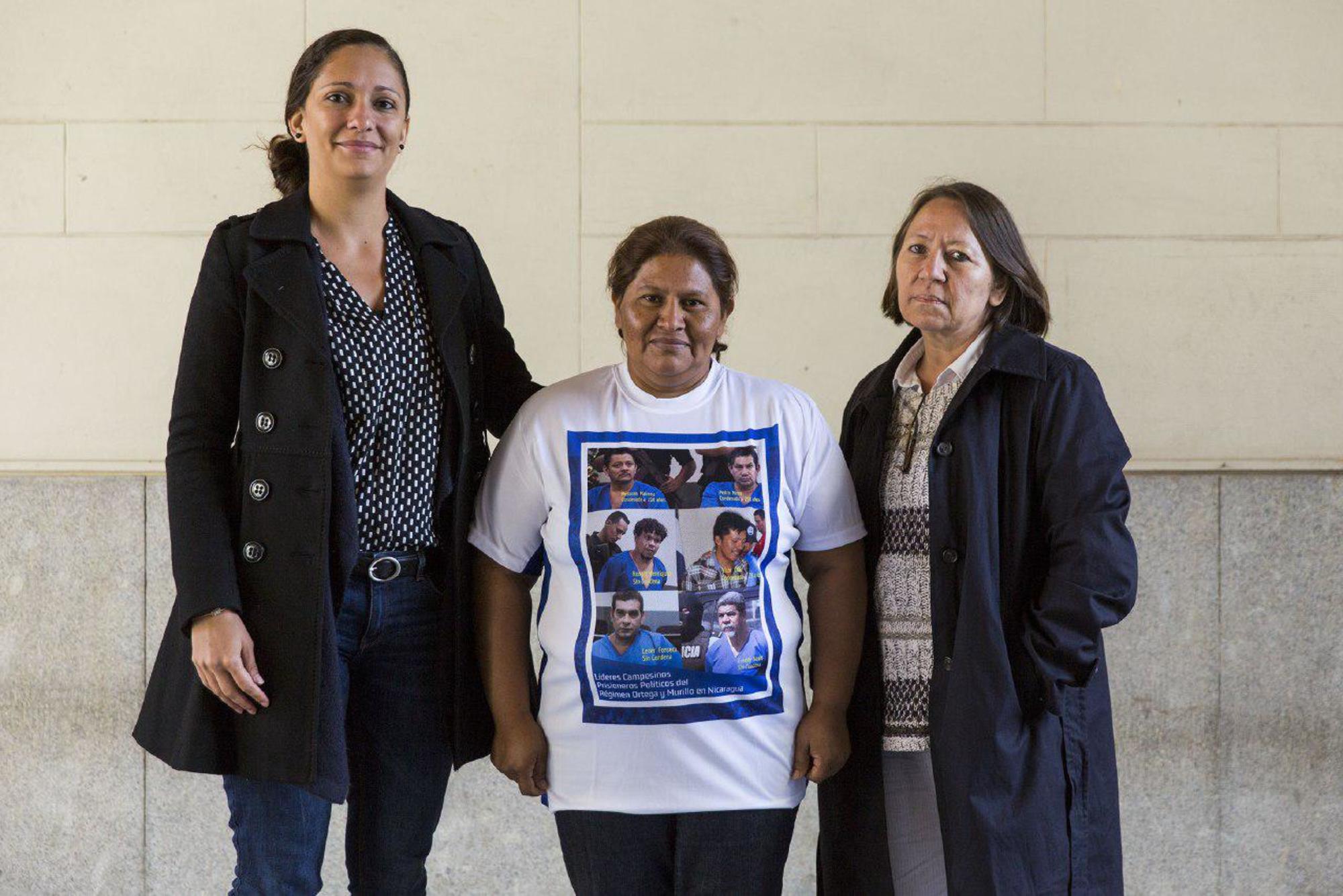 Mónica López Baltodano, Francisca Ramírez y María Teresa Blandón 