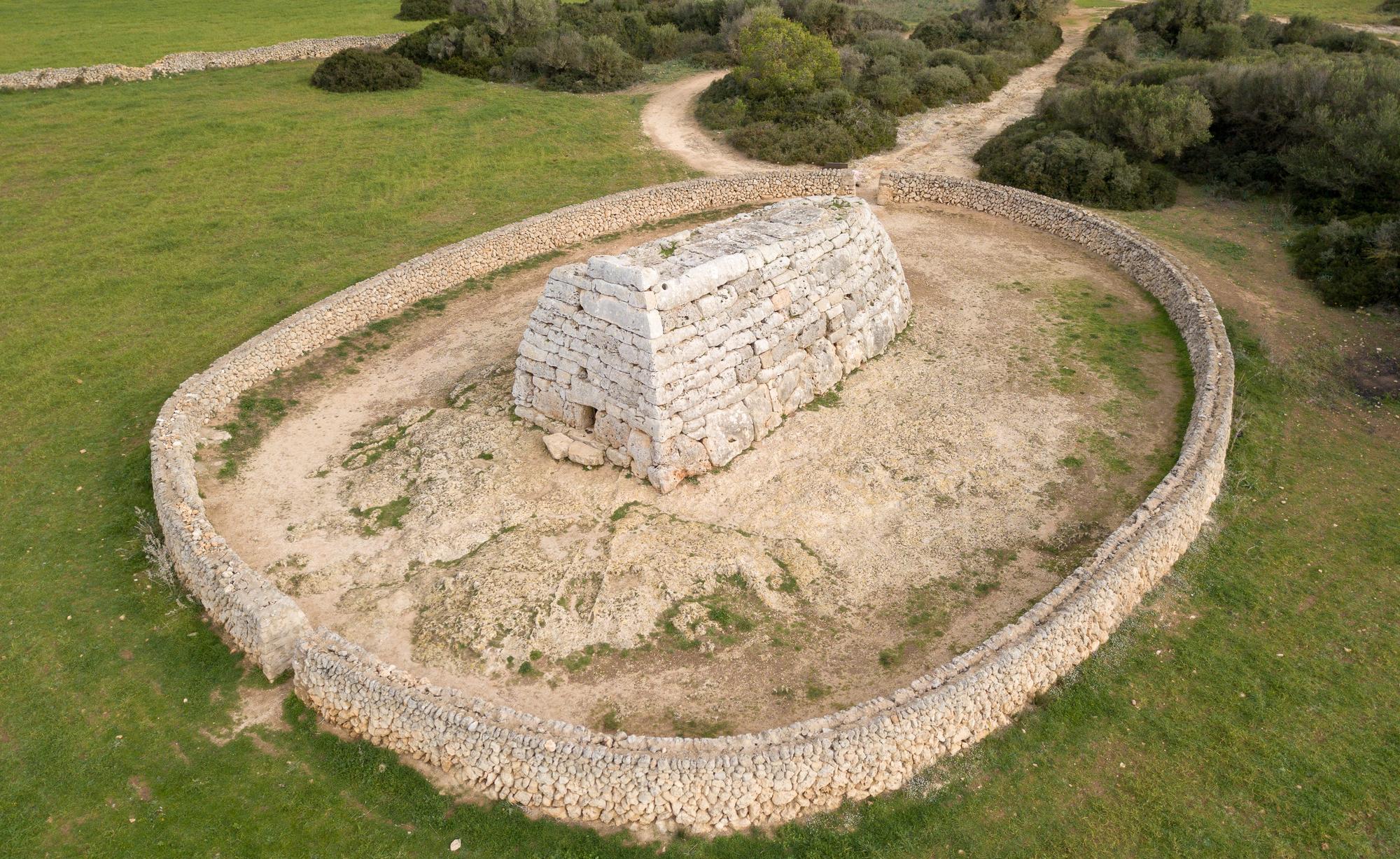 Sa Naveta des Tudons, Menorca