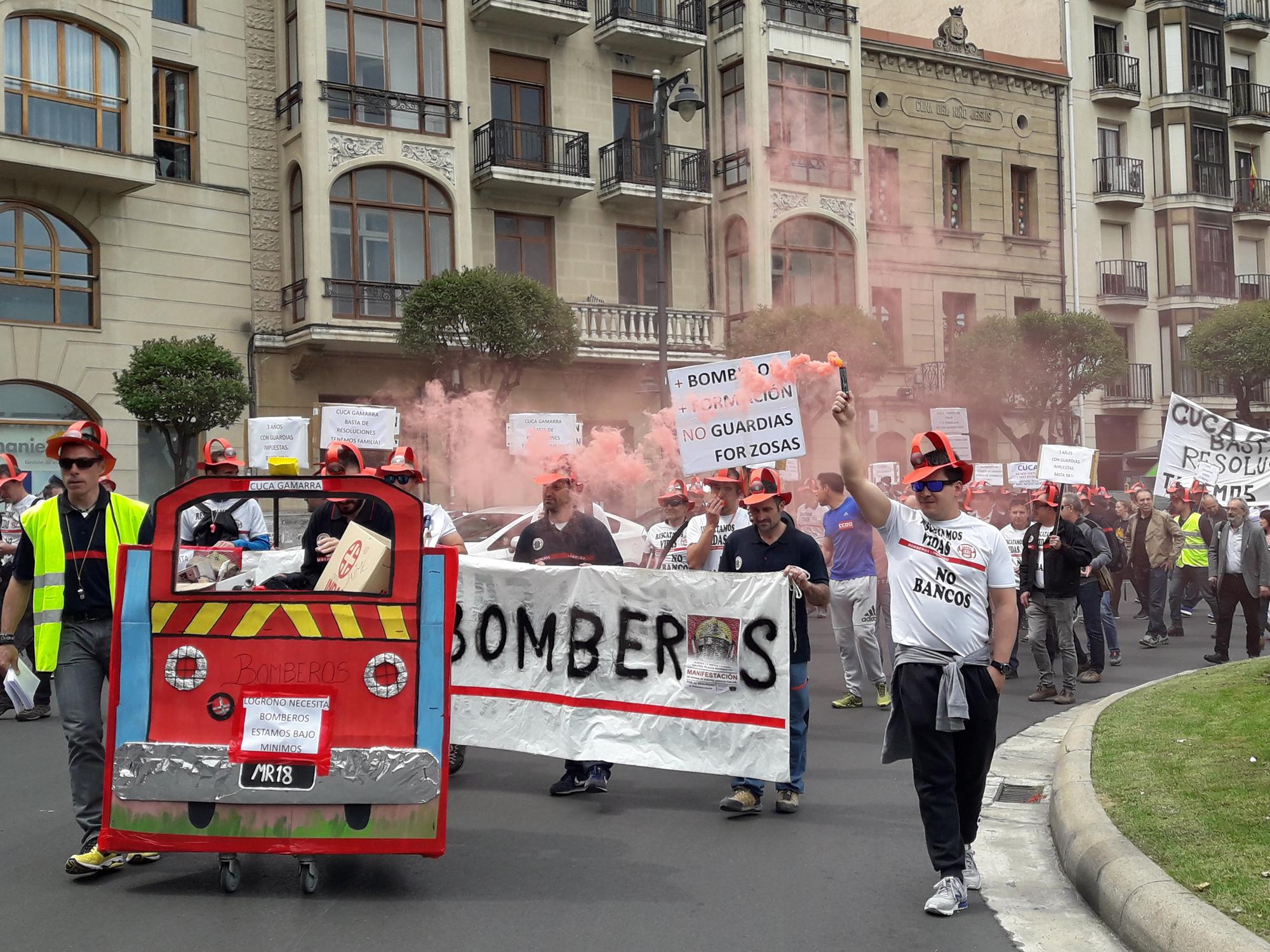 Manifestación de Bomberos en Logroño