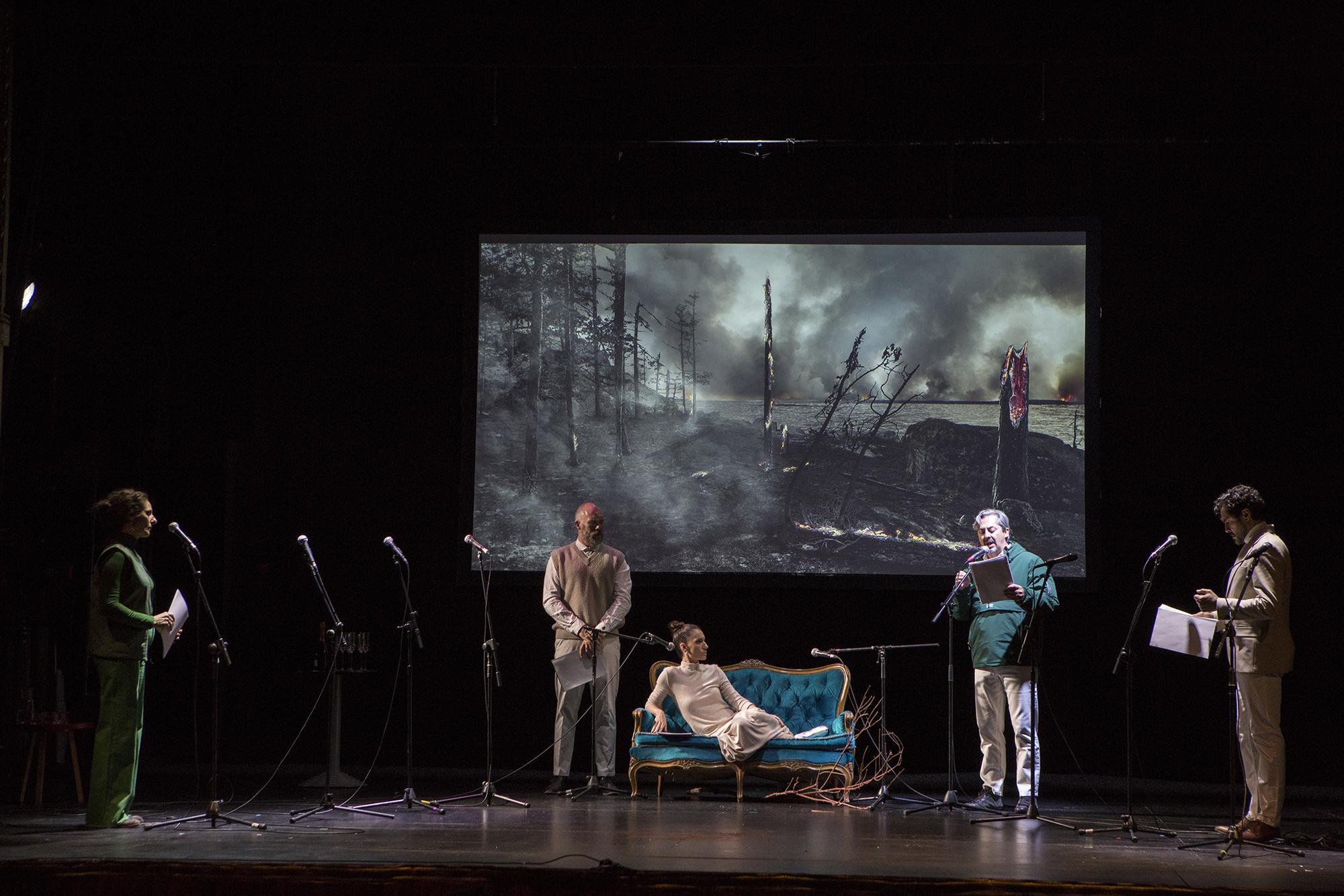 Obra de teatro realizada ONG juicio por el clima