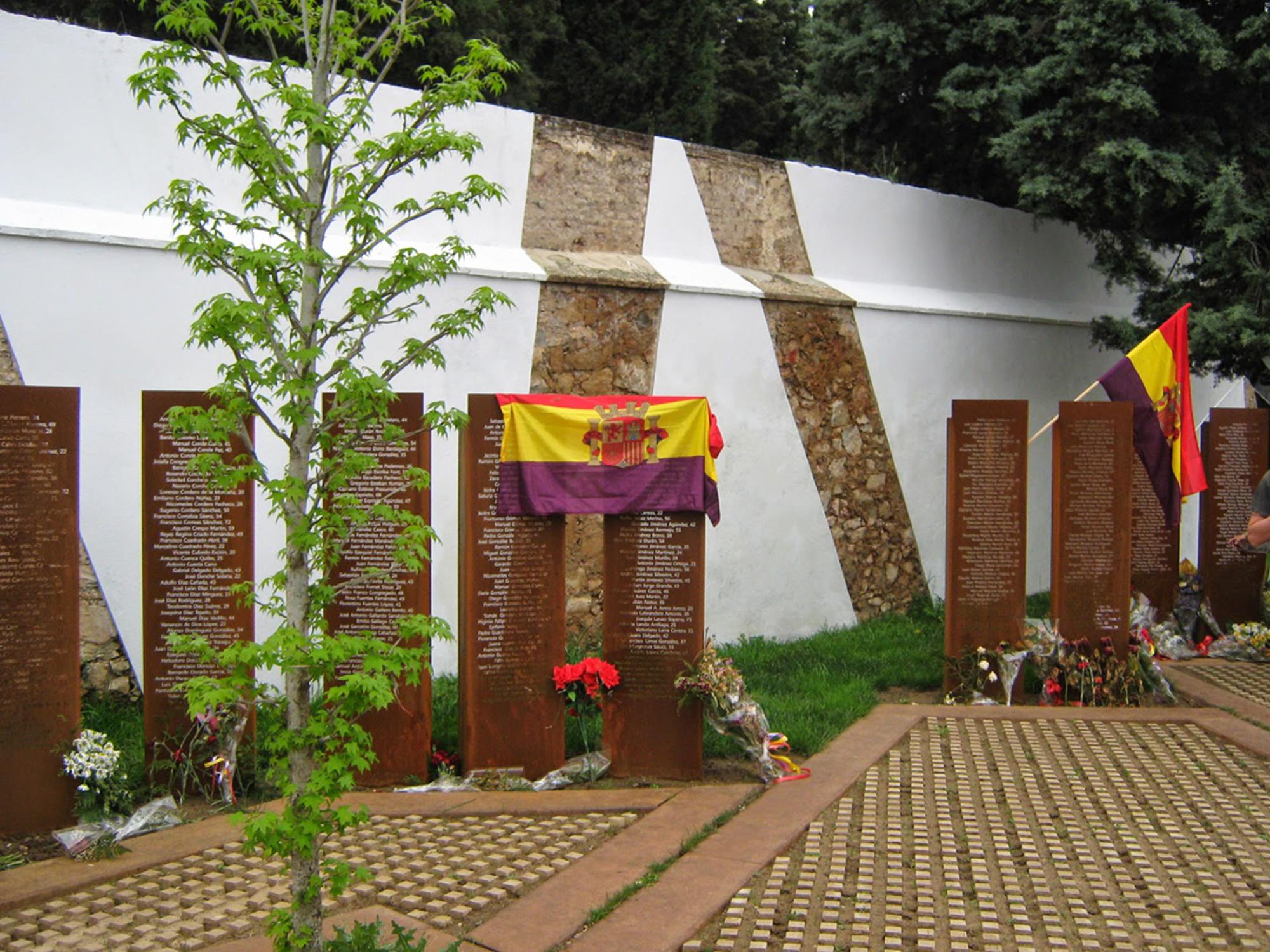 Memorial Cáceres