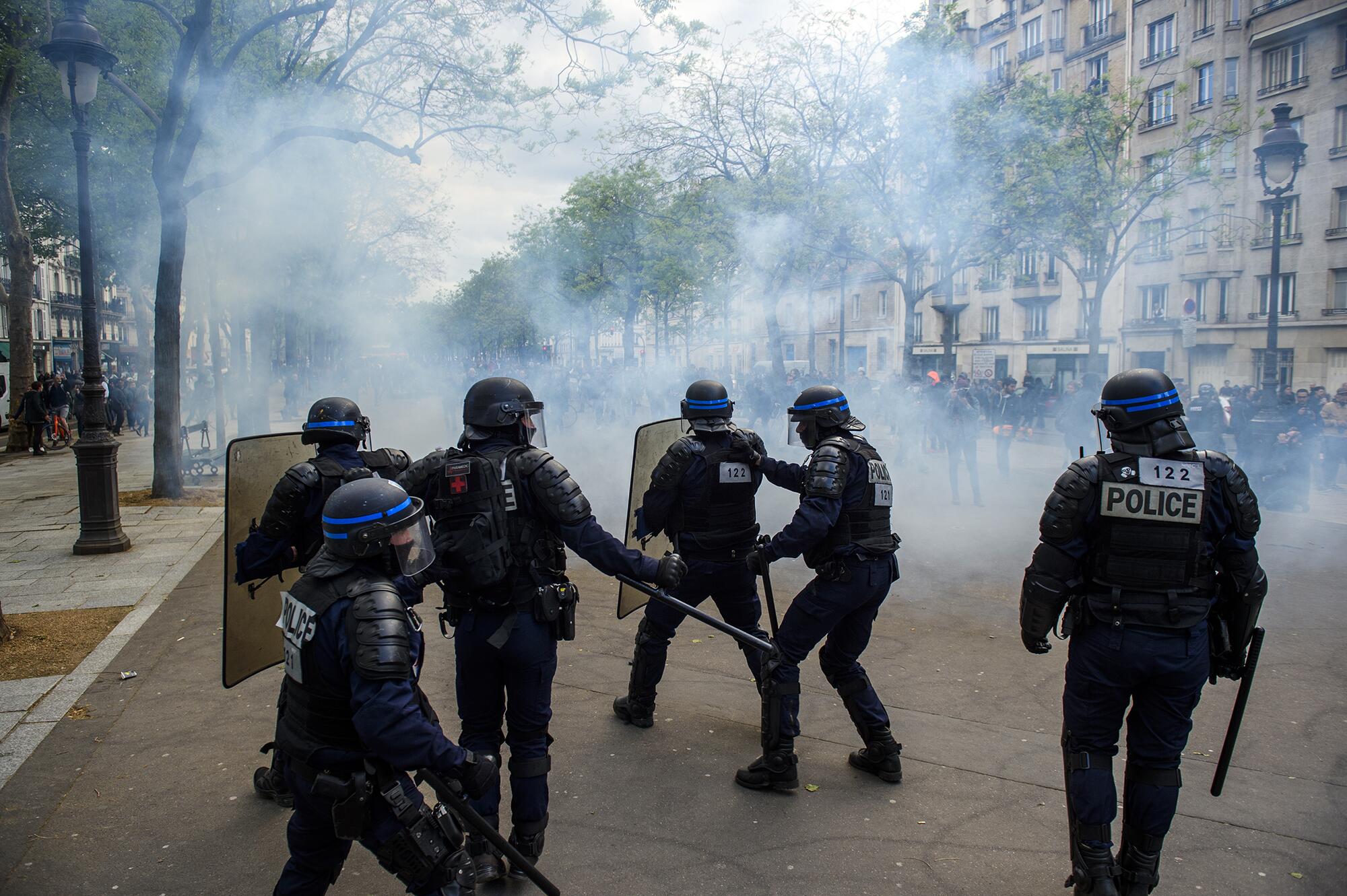 Policía Francia - 4