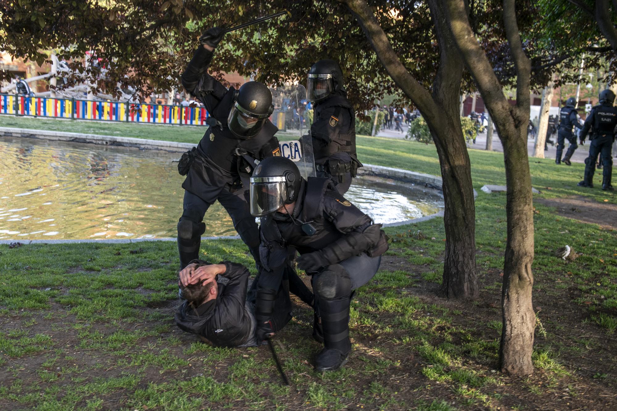 Agresión policial en Vallecas