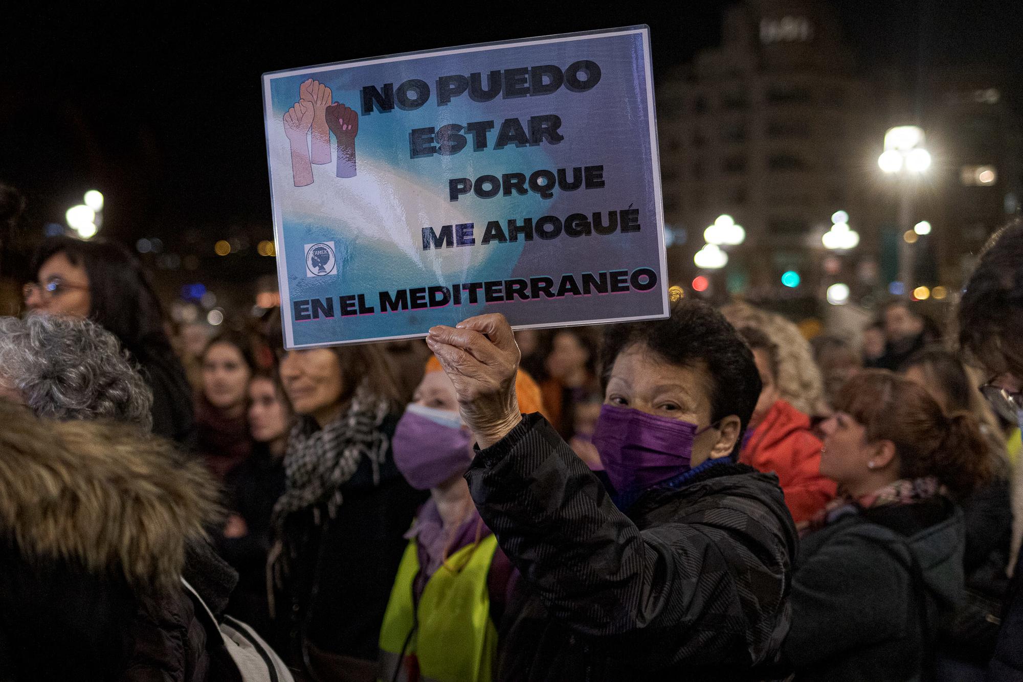 8M, día internacional de la mujer en Bilbao - 17