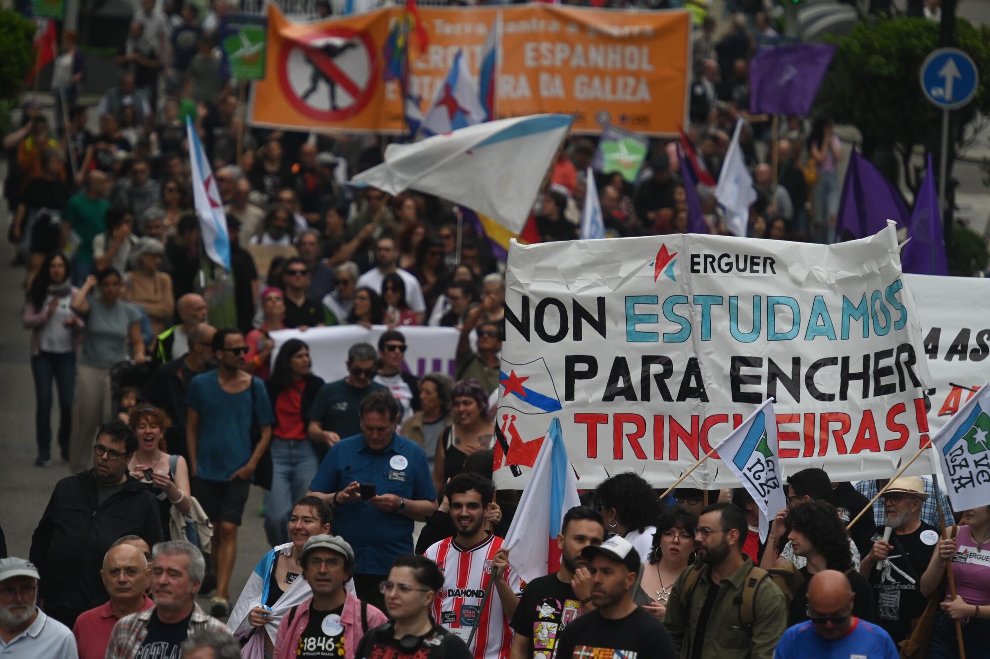 Manifestación Fuerzas Armadas - Vigo 30/05/2026 - 36