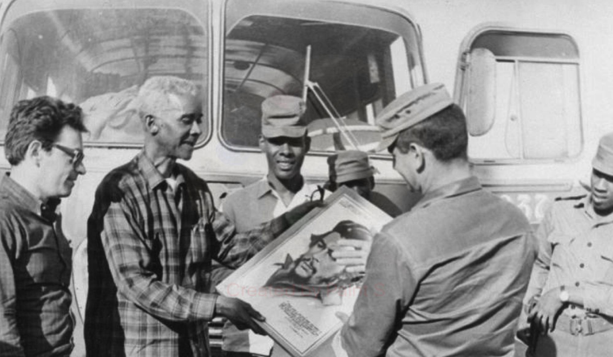 CLR James durante su visita a Cuba (1968)