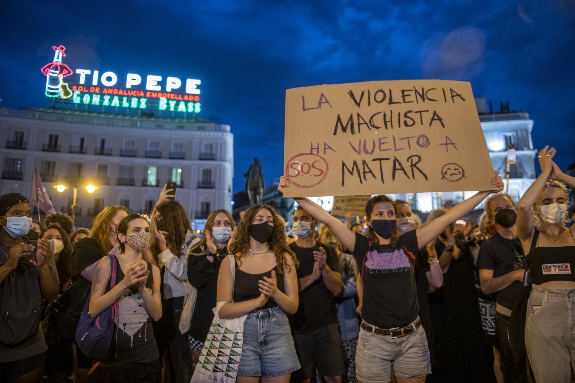 Concentración feminista en Madrid en protesta por los  asesinatos machistas - 5