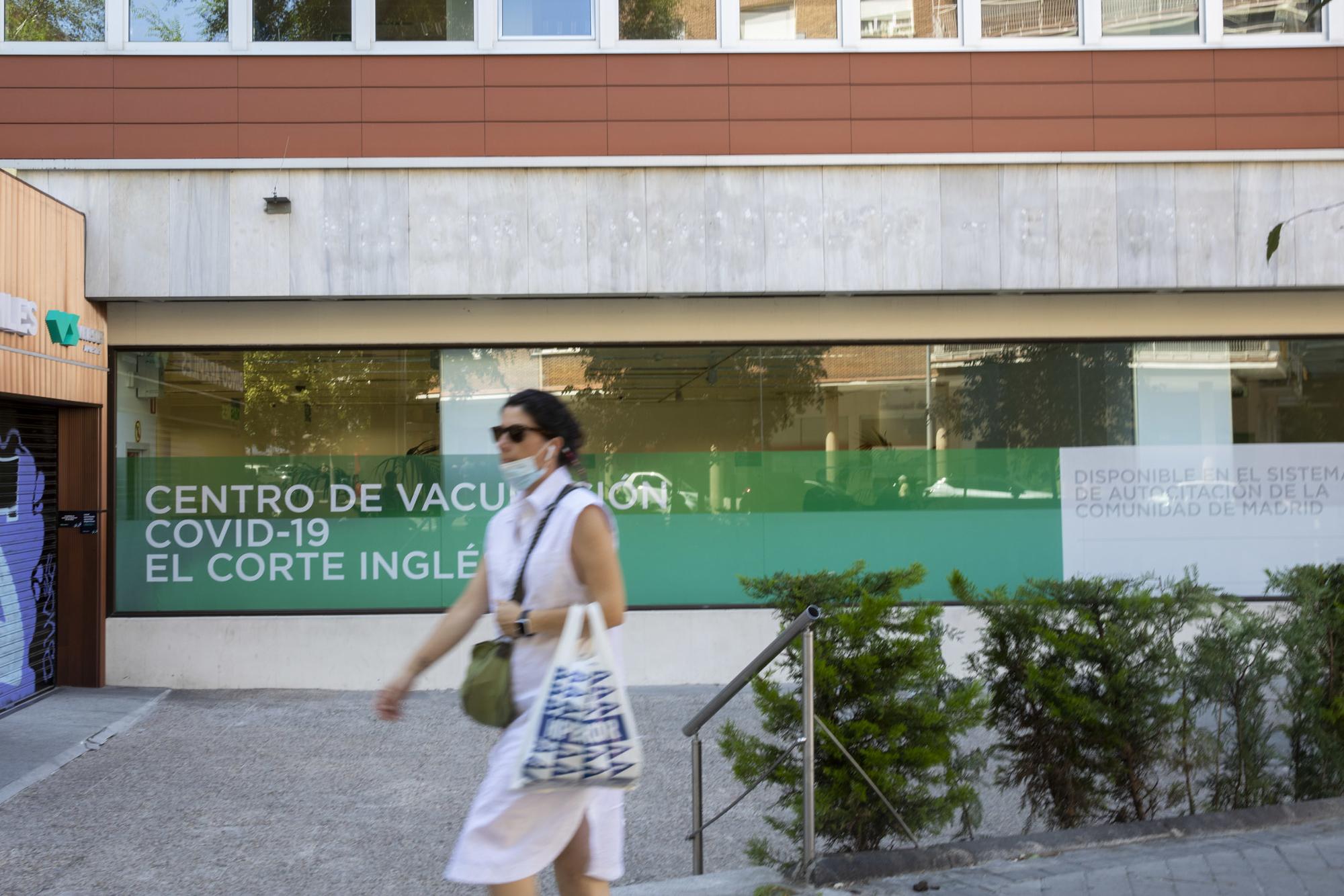 Centro de Vacunación El Corte Ingles