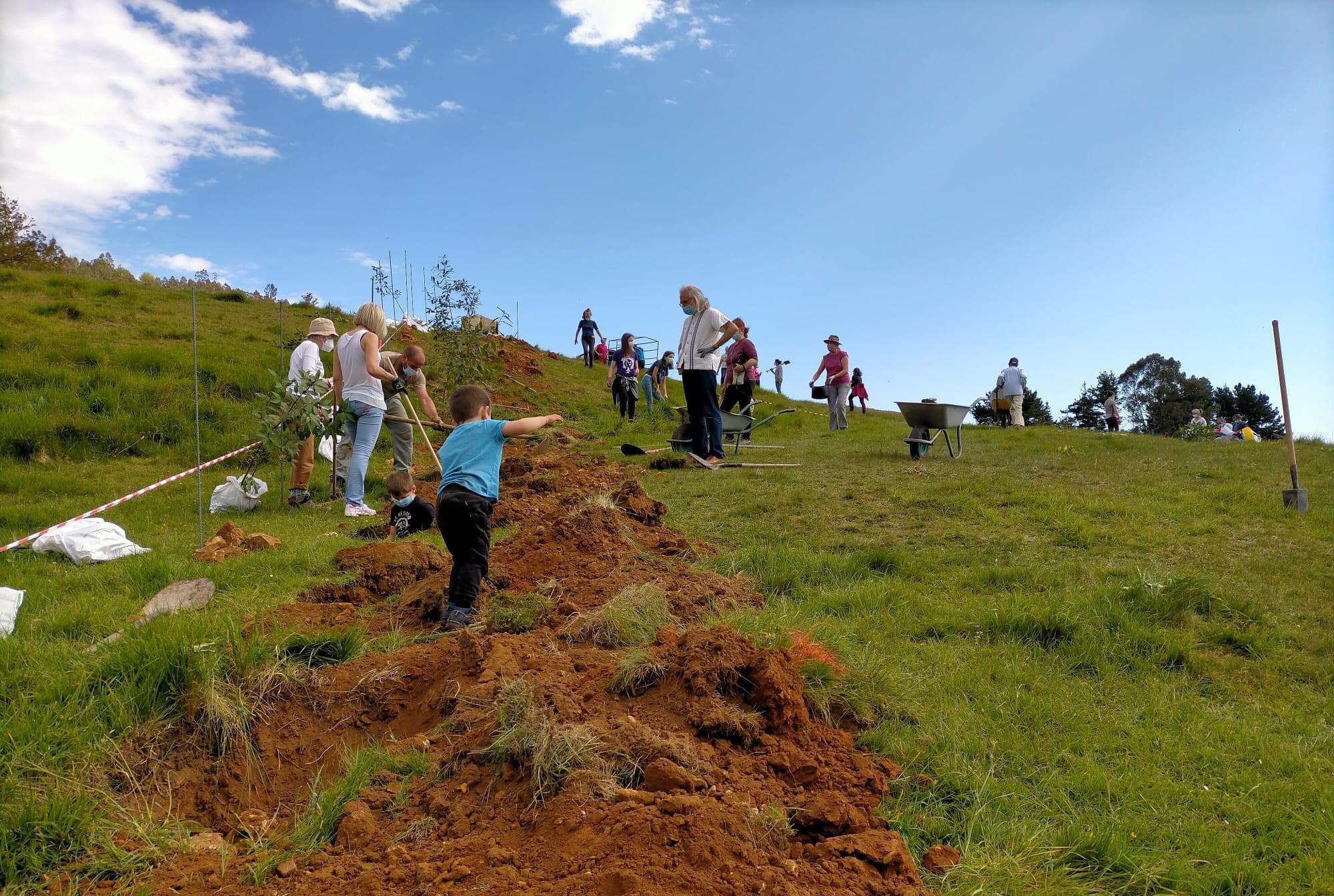 Jornada de trabajo en Axuntase.
