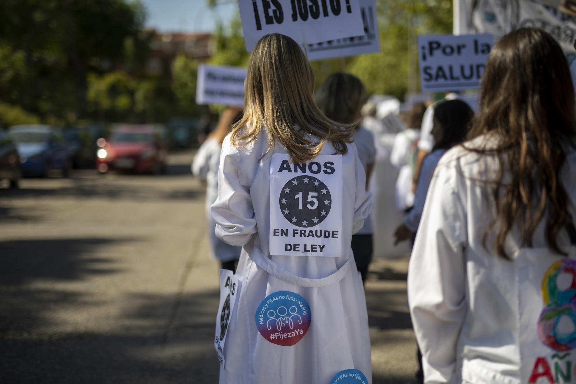 Huelga de medicos contra la temporalidad - 3