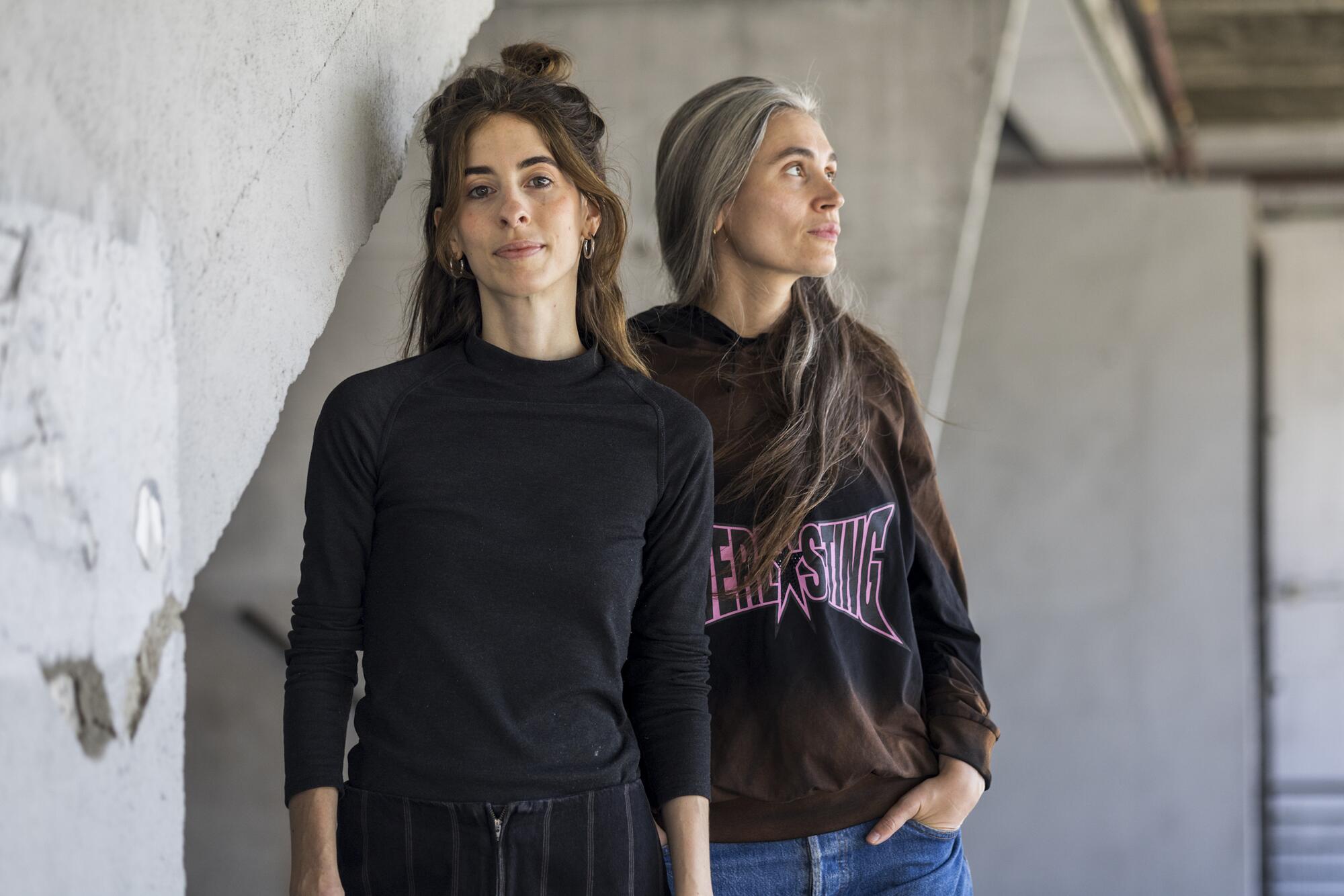 Ana Garriga y Carmen Urbita Las Hijas de Felipe - 3