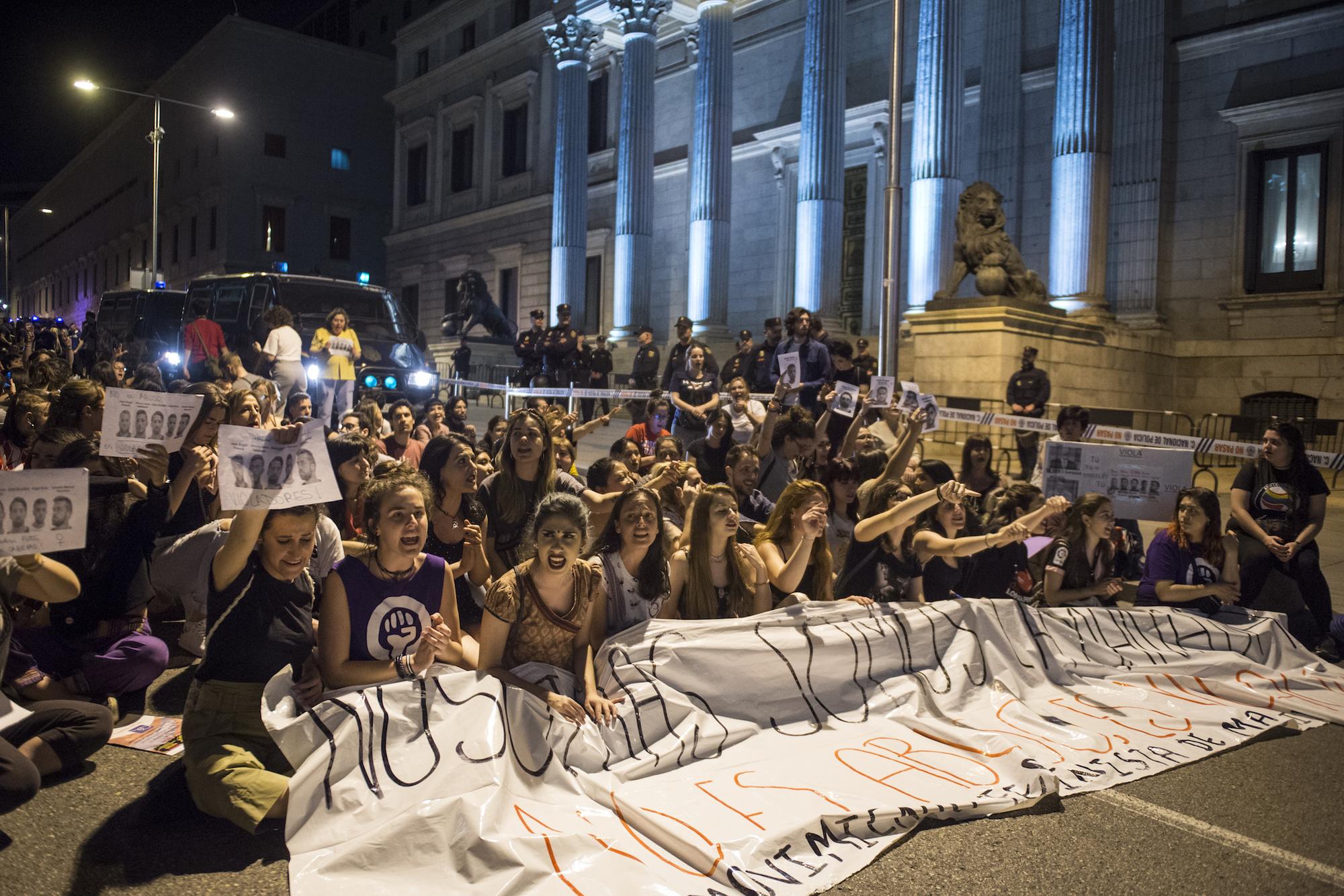 Repulsa a la sentencia de La Manada 11